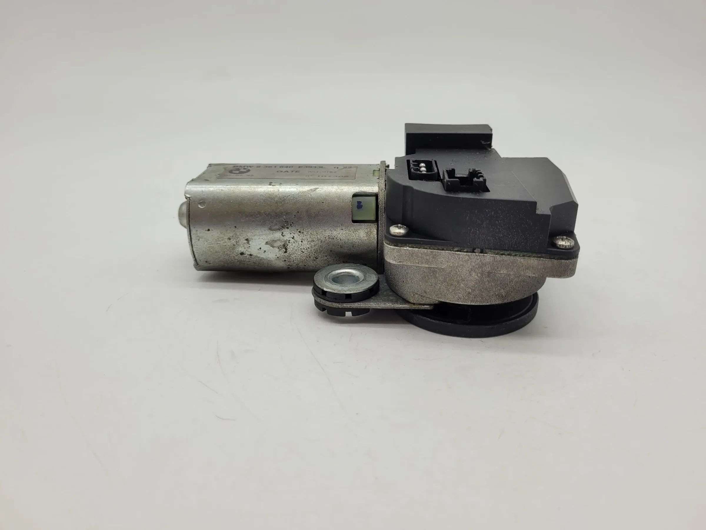 BMW 5er Touring E39 Wischermotor Hinten 8361640 (Original)