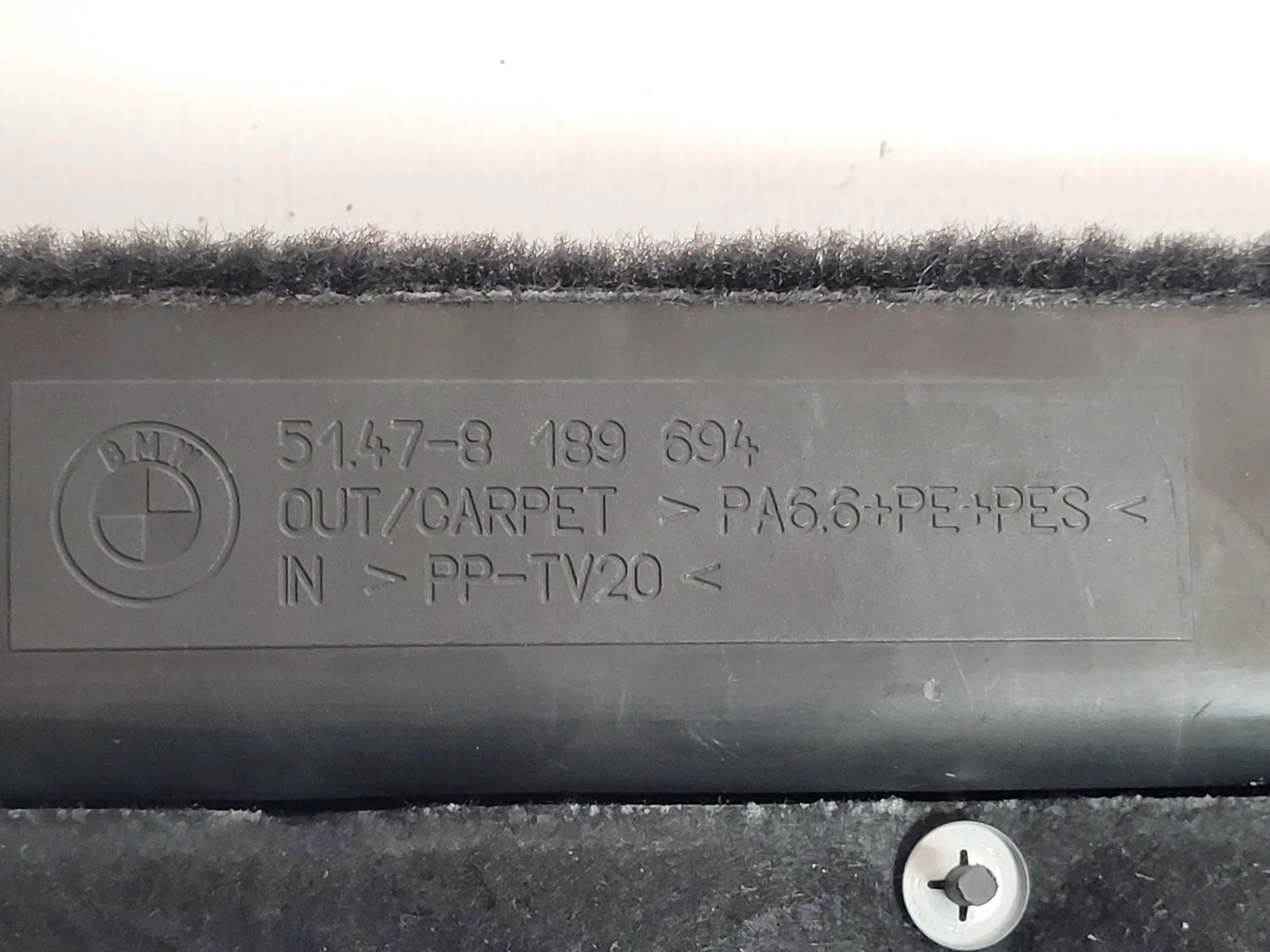 BMW 5er Touring E39 Abdeckung Einlegeboden Kofferraum 51.47-8189694 Original