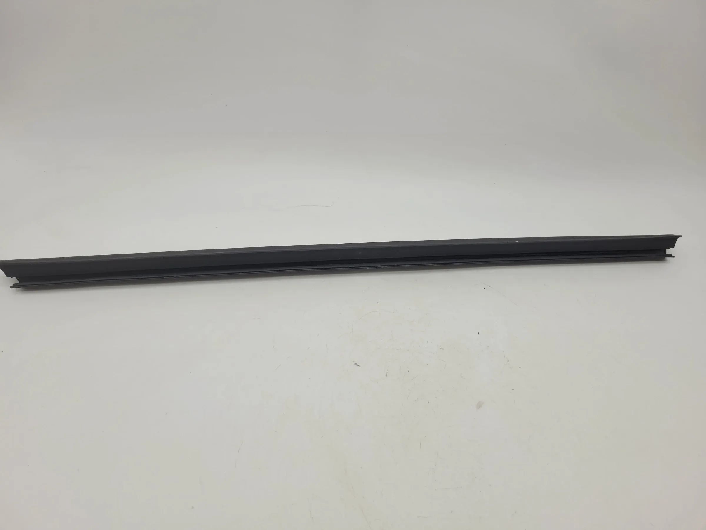 BMW 3er Touring E91 Schachtleiste Dichtung 1 Hinten Links Innen 16856 Original