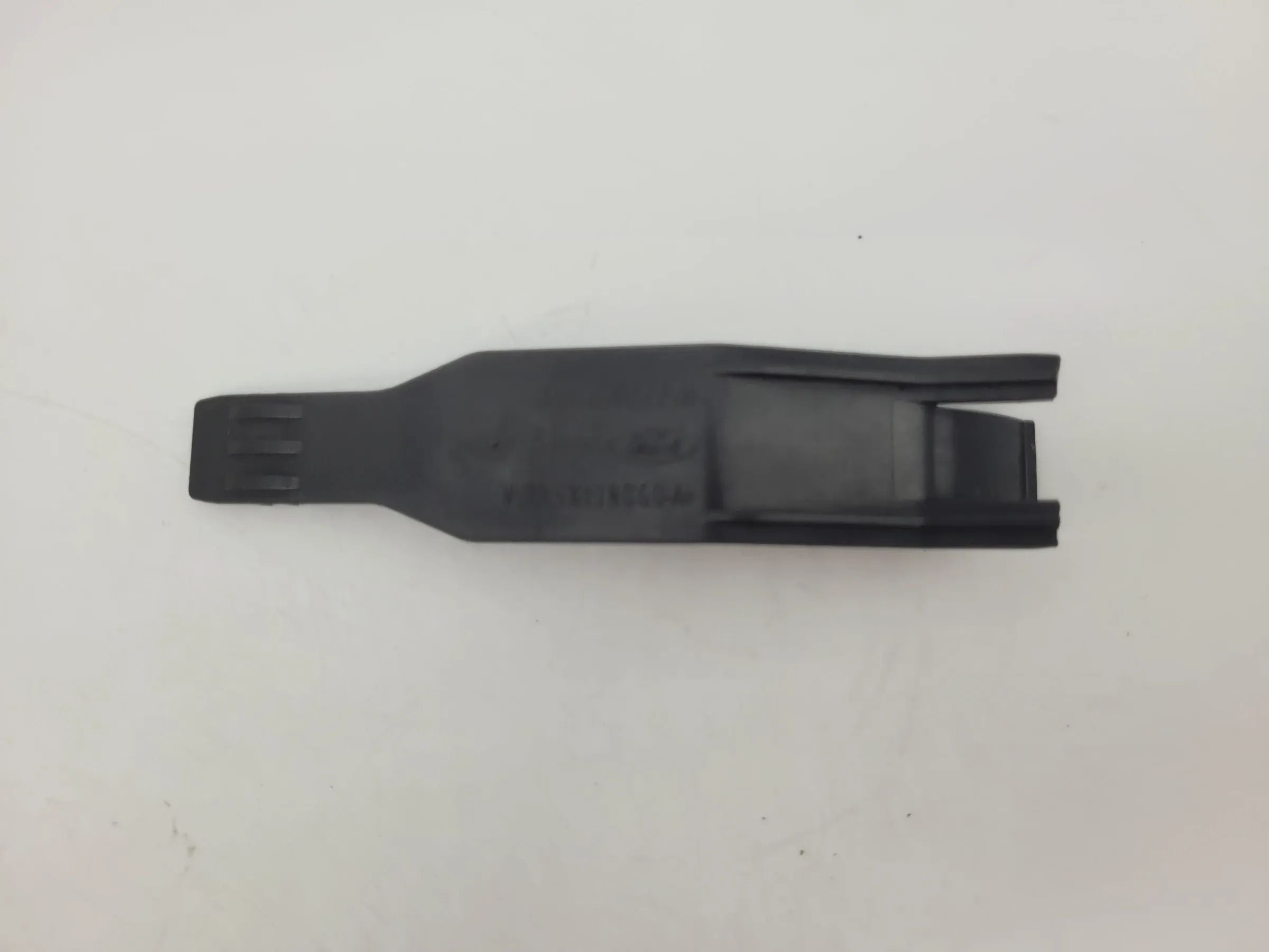 Ford Focus II DA Scheinwerfer Schiene Halter L/R 4M51-13N060-AA (Original)