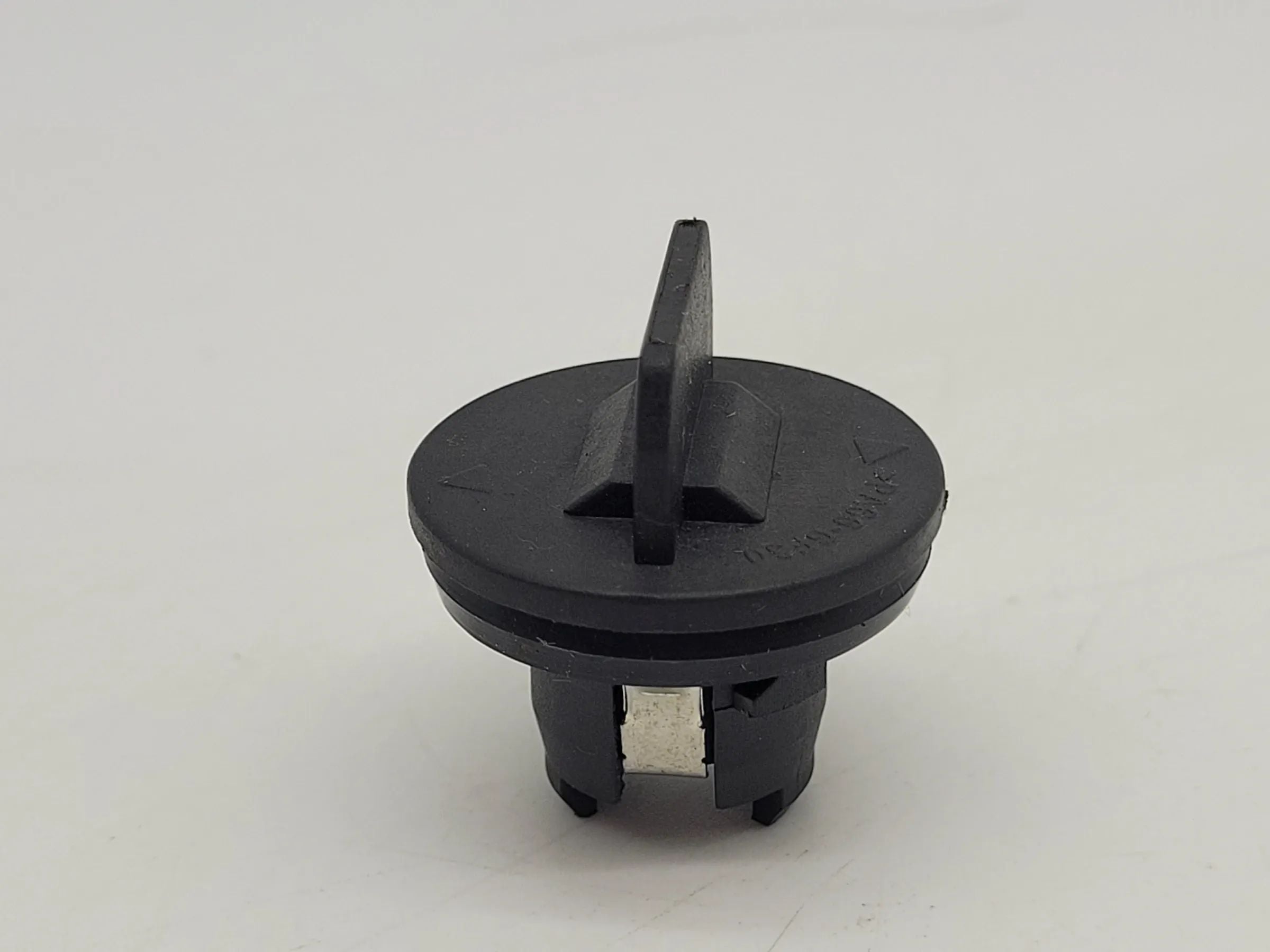 Original Audi Q3 (8UB/8UG) Lampenfassung Rücklicht L/R (8U0945095/6 C)