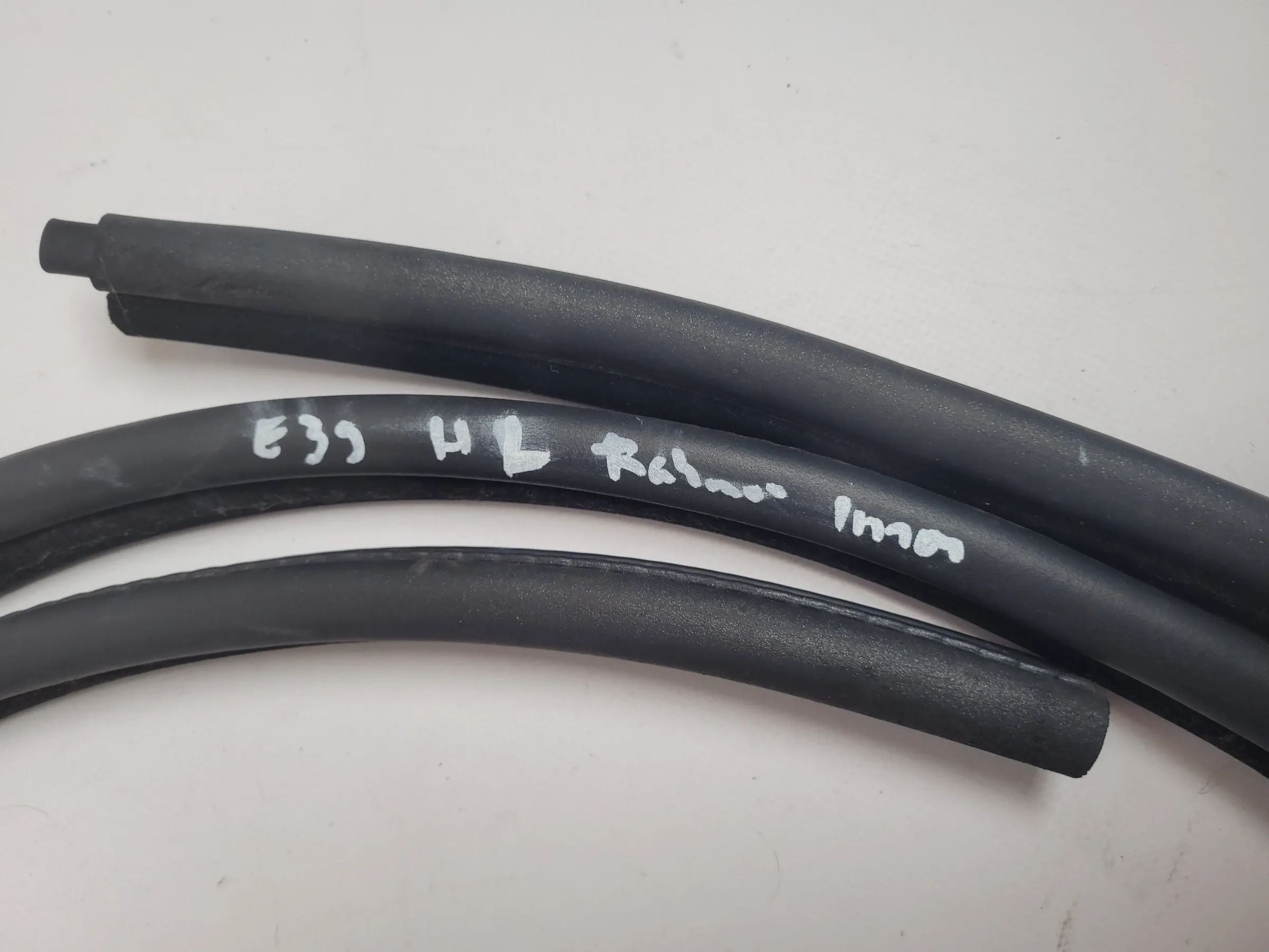 BMW 5er Touring E39 Türdichtung Rahmen Links Hinten Innen (Original)