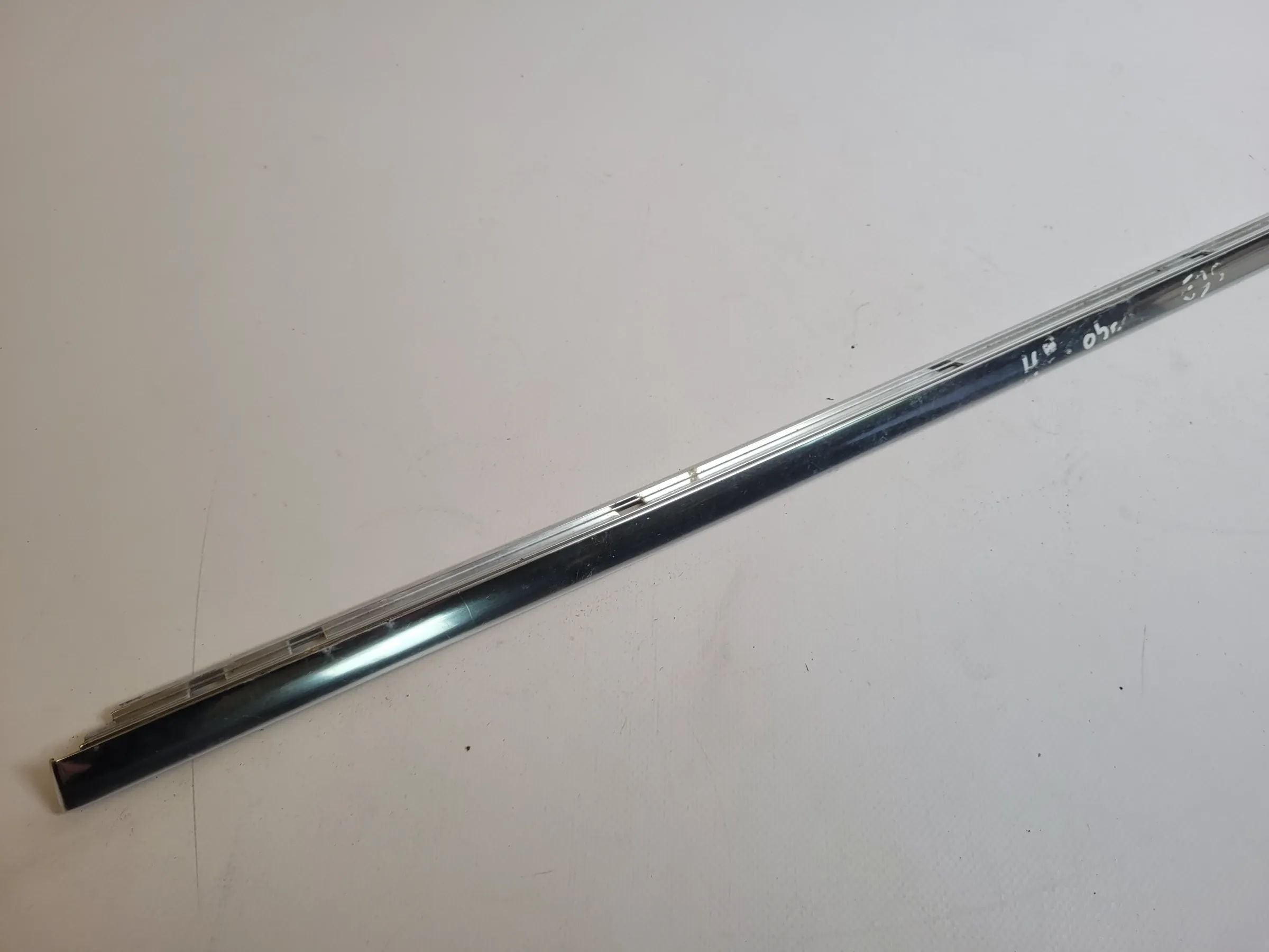 Original BMW 5er Touring E39 Tür Chrom Leiste Hinten Links Oben