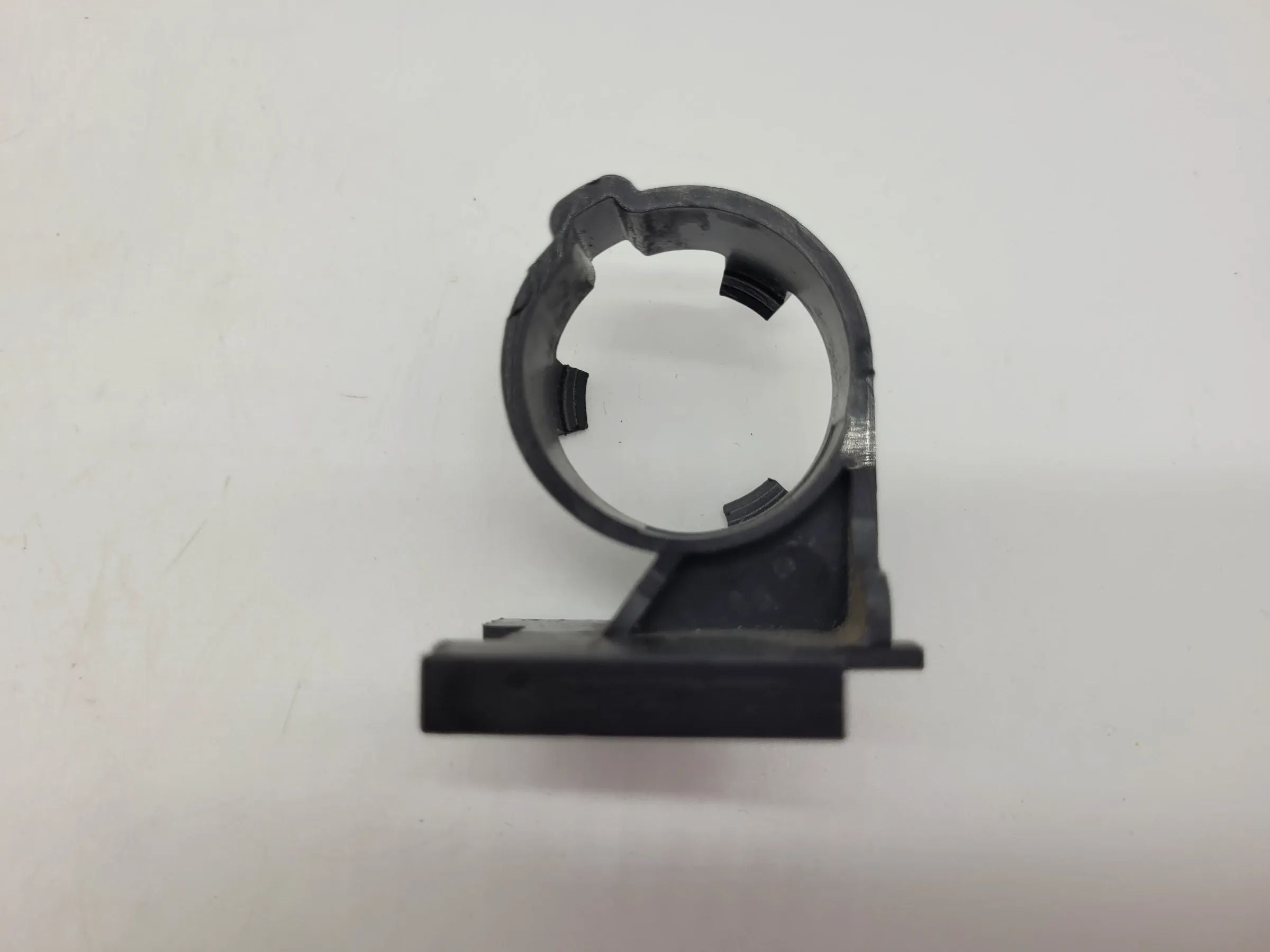 Opel Astra G T98 Halter Ventil Vakuumpumpe 90531049 (Original)