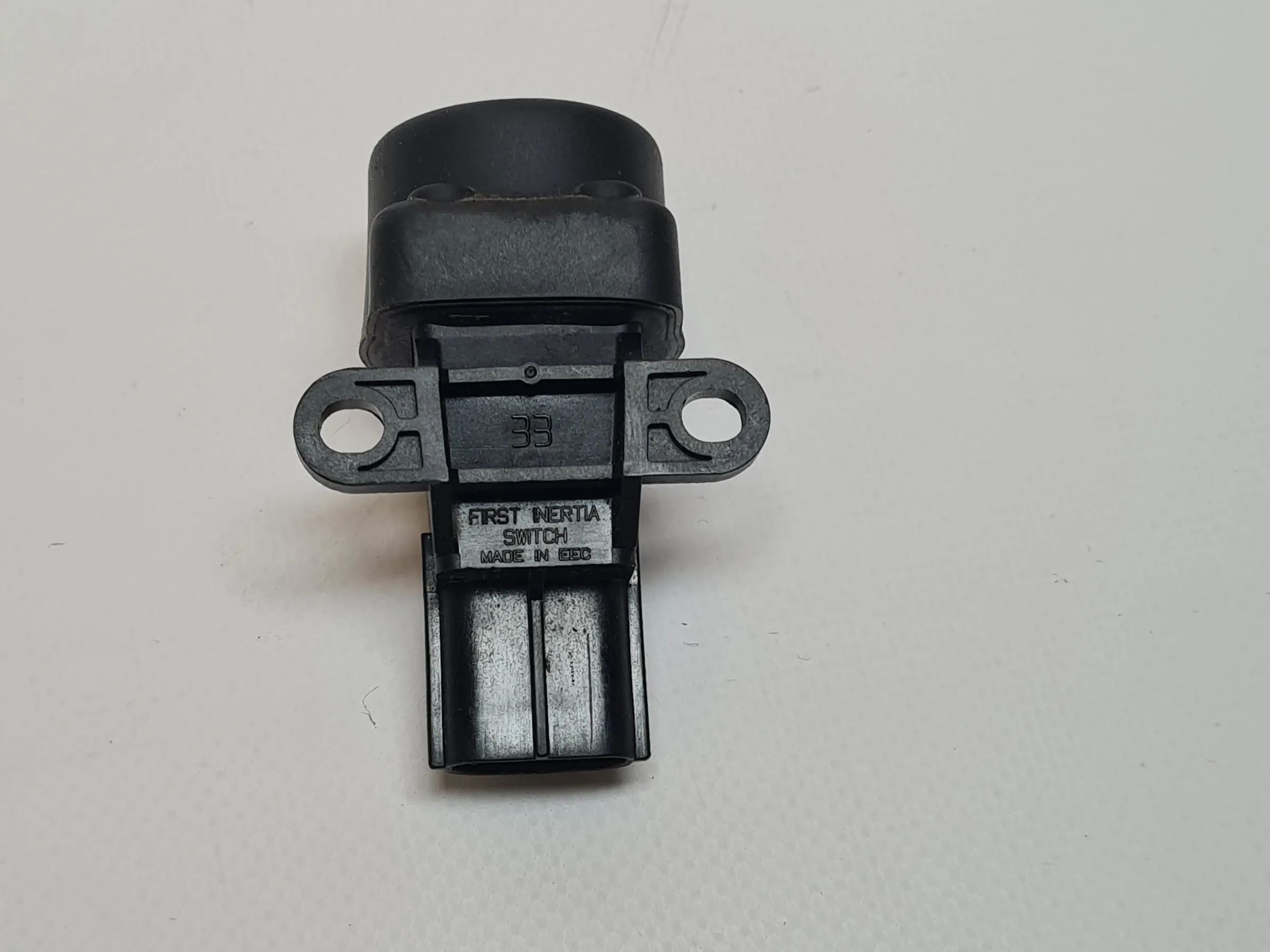 MINI (R50, R53) ONE Schalter Benzinpumpen Notausschalter  1068856 Original