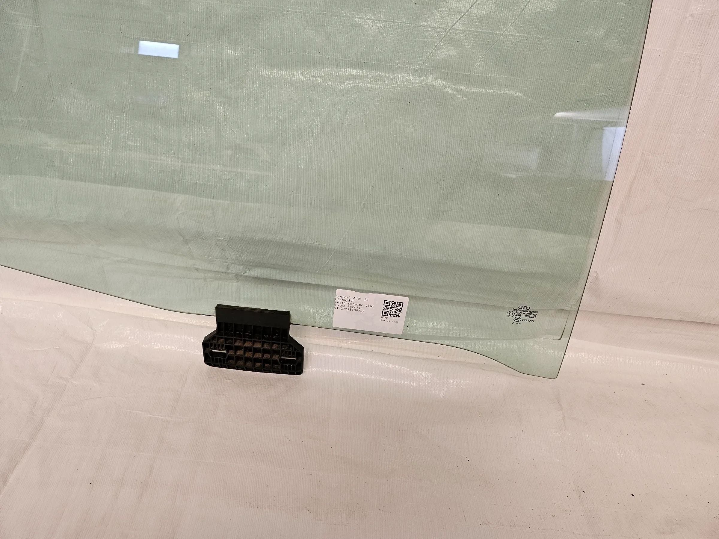 Original Audi A4 (8E/B6/B7) Fensterscheibe Glas Hinten Rechts DOT-27M23100AS2
