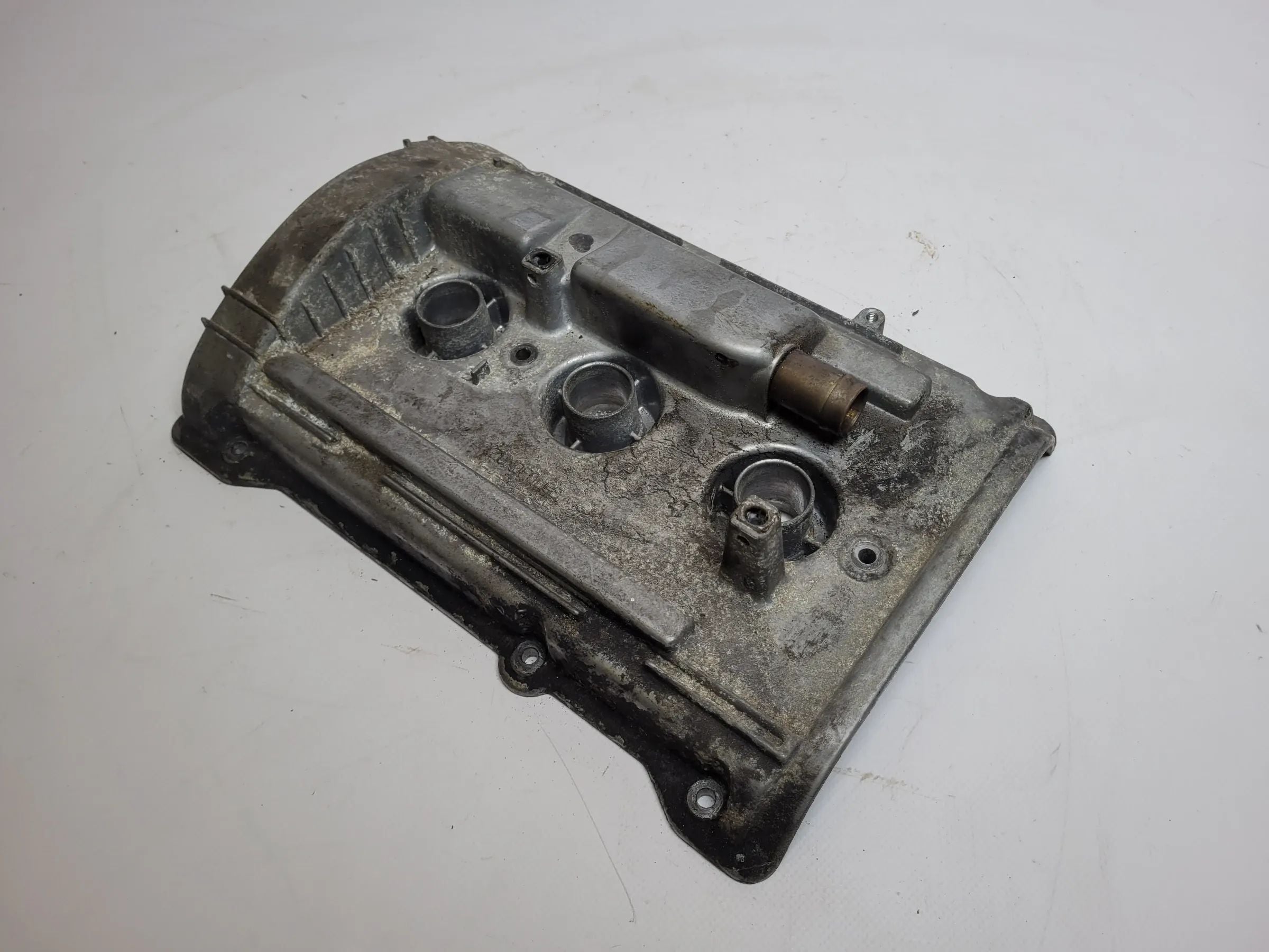 Audi A4/A6 4B/8D 2.4, 121KW Zylinderkopfhaube / Ventildeckel 078103472L Original