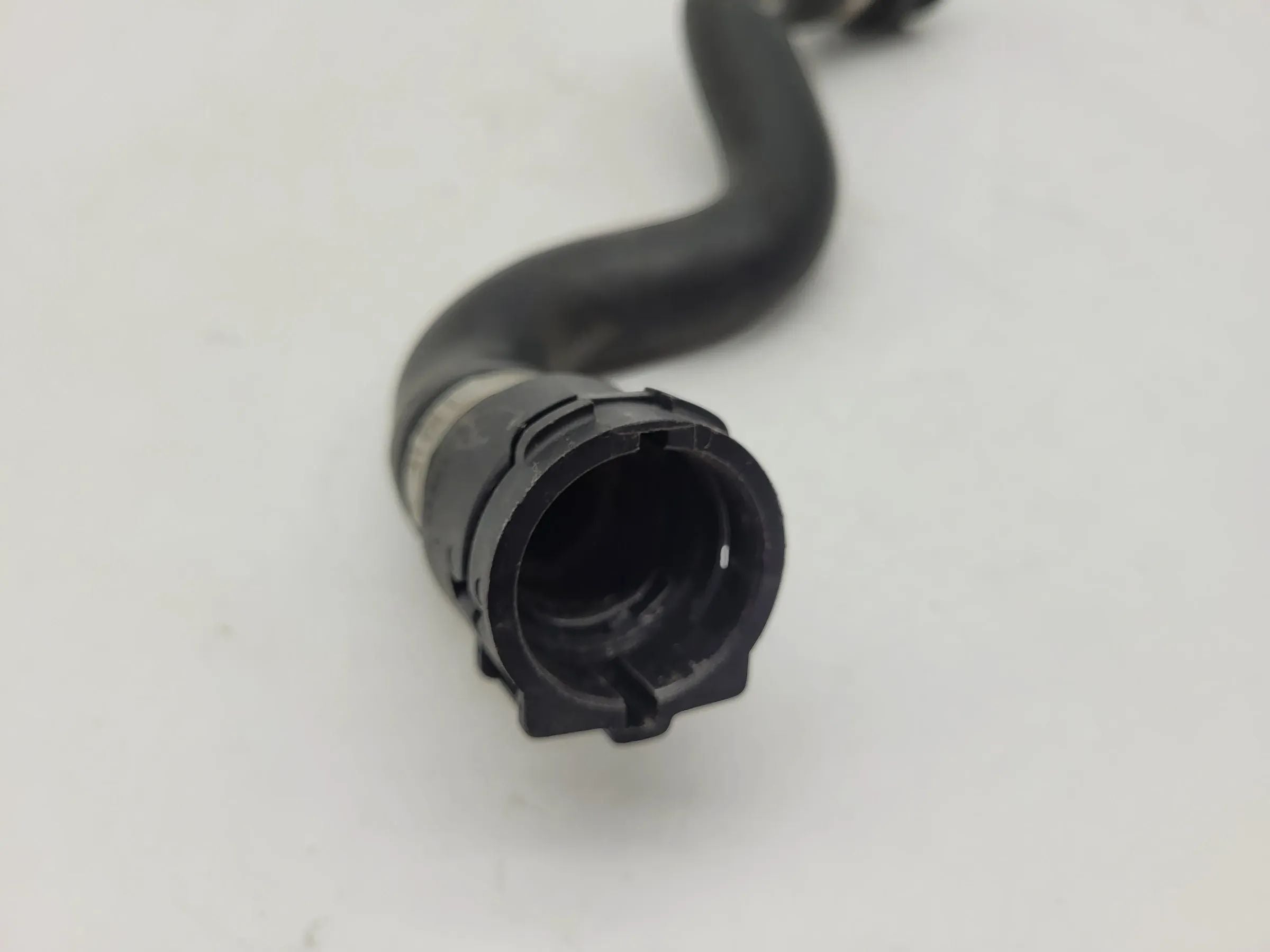 BMW 5er (E60/E61) Kühlleitung / Kühlschlauch 64.21-6910759 Original