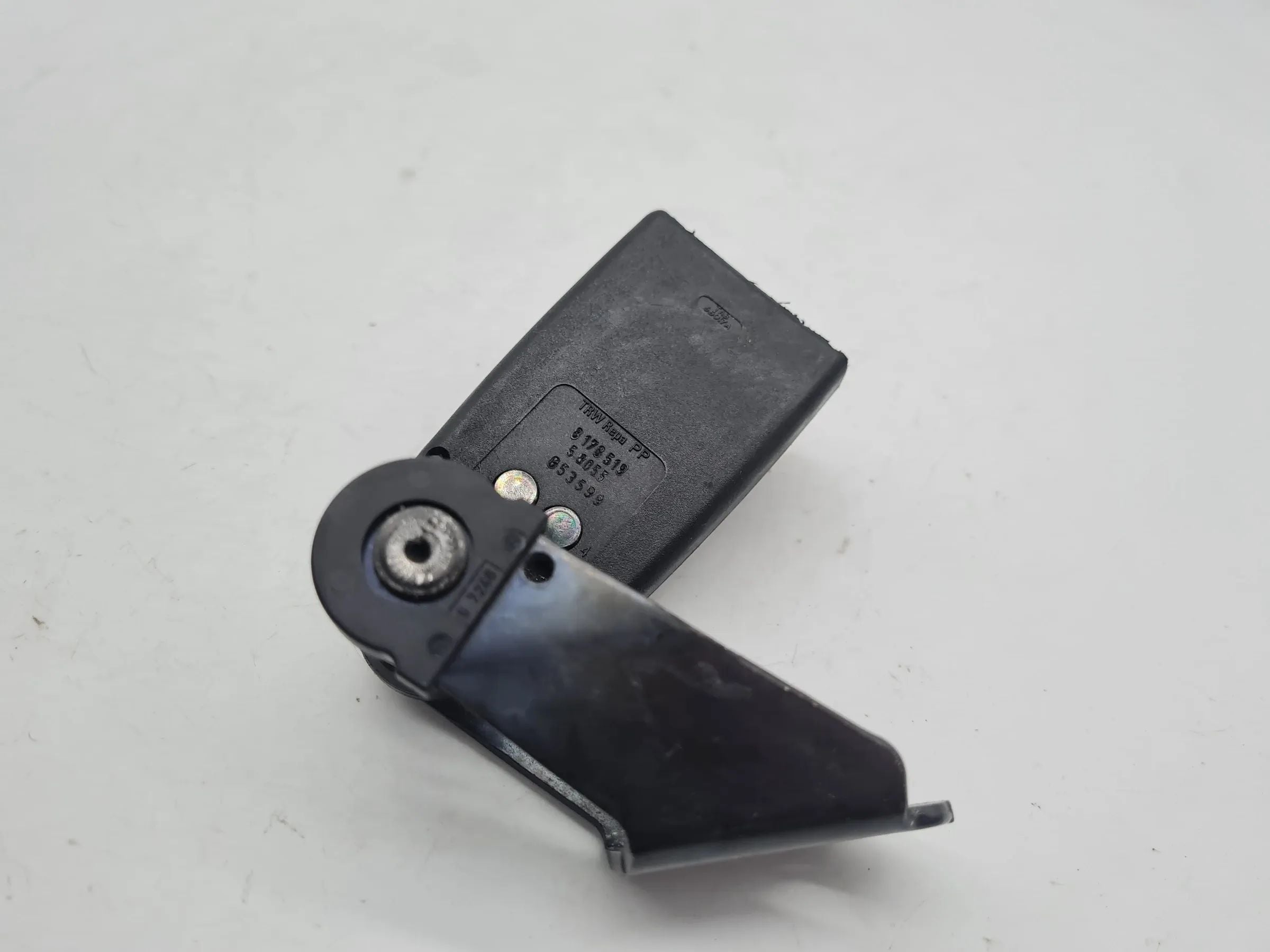 BMW 5er Touring E39 Gurtschloss Gurt Hinten Links 8176519 Original