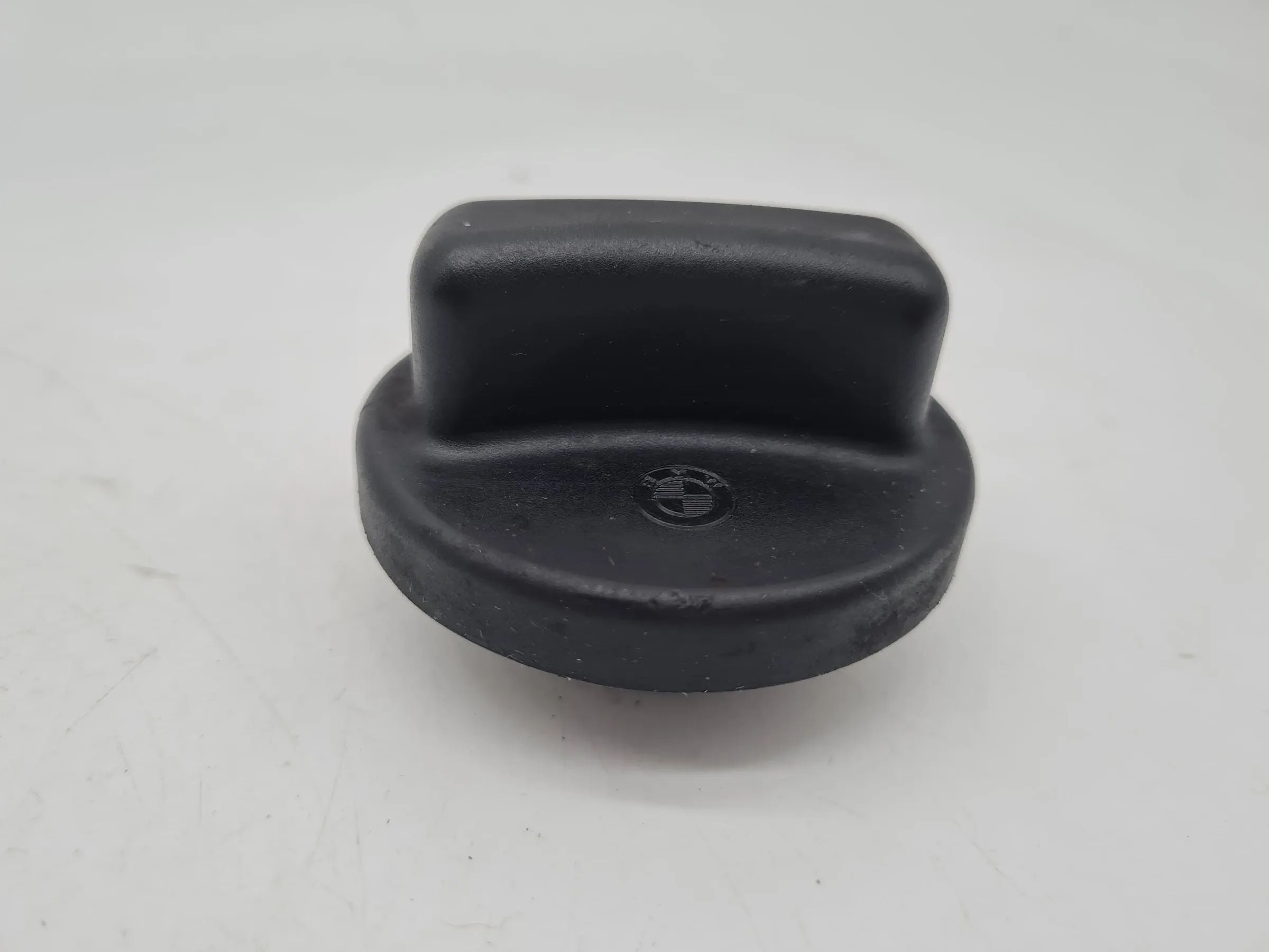 BMW 5er Touring E39 Tankdeckel (1183342) Original
