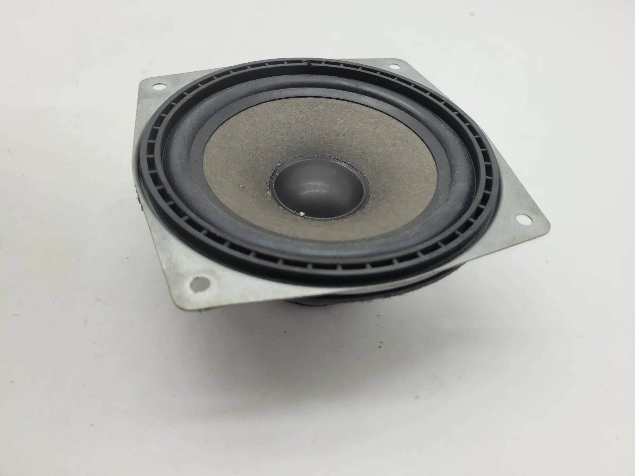 BMW 5er Touring E39 Lautsprecher Box 65.13-8369265 Original
