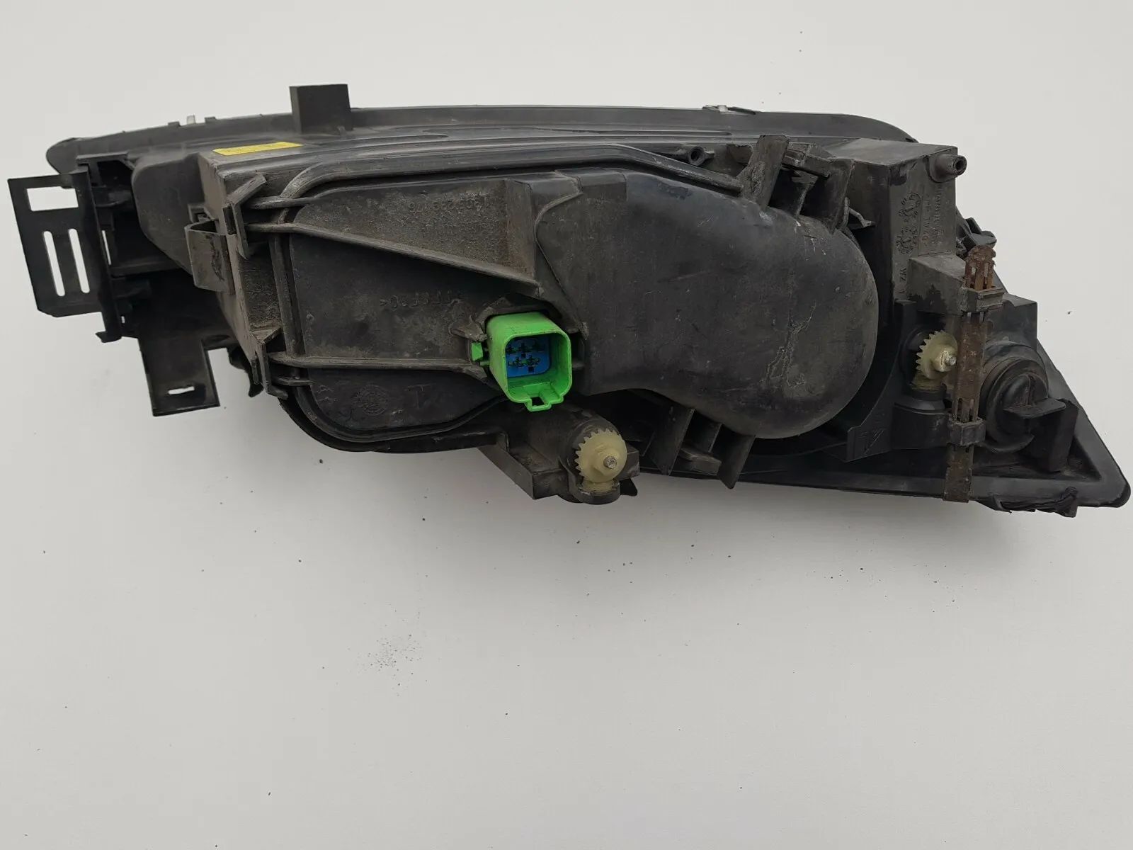 Farol Original Esquerdo 0301174201 Ford Mondeo B5Y/B4Y/BWY | Auto-veritas