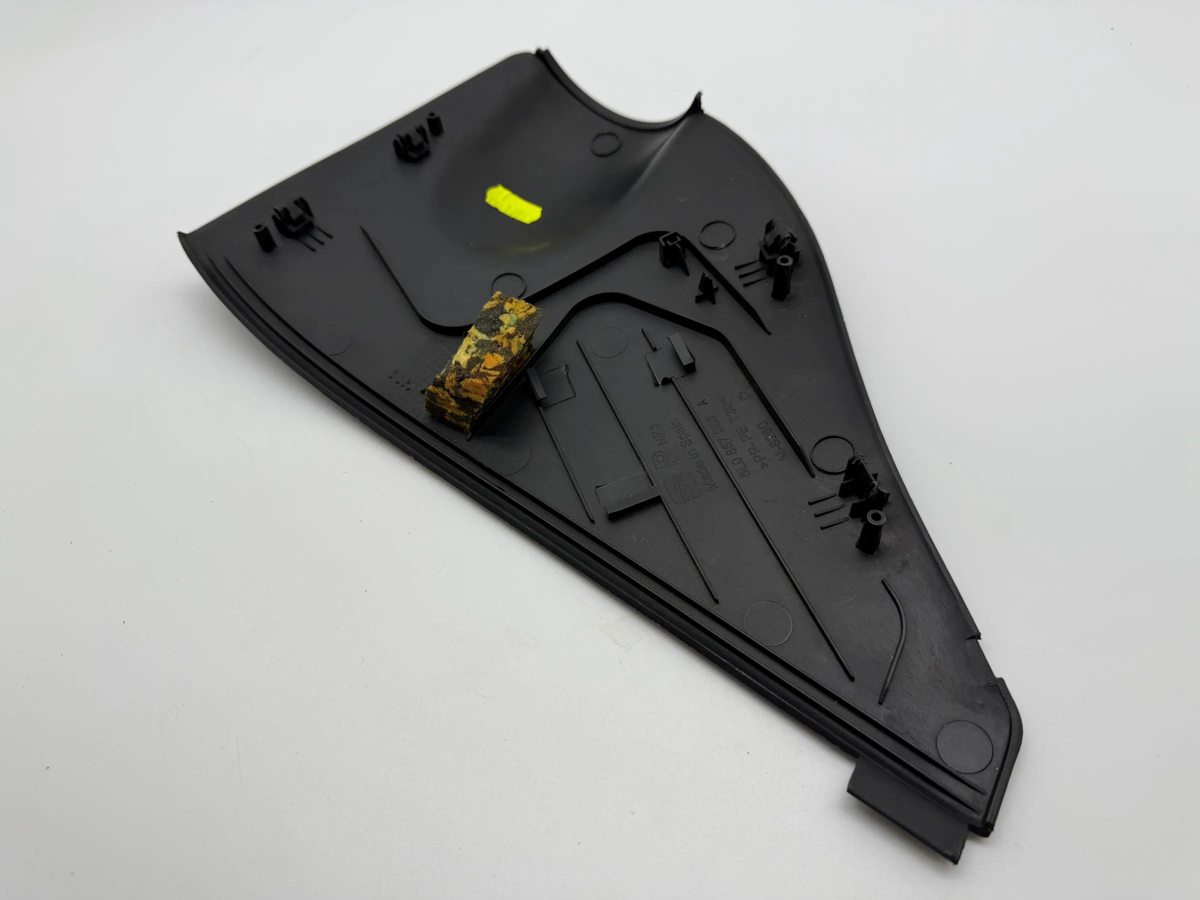 Original Seat Ibiza III 3 6L1 Interior Trim Right 6L0857085A