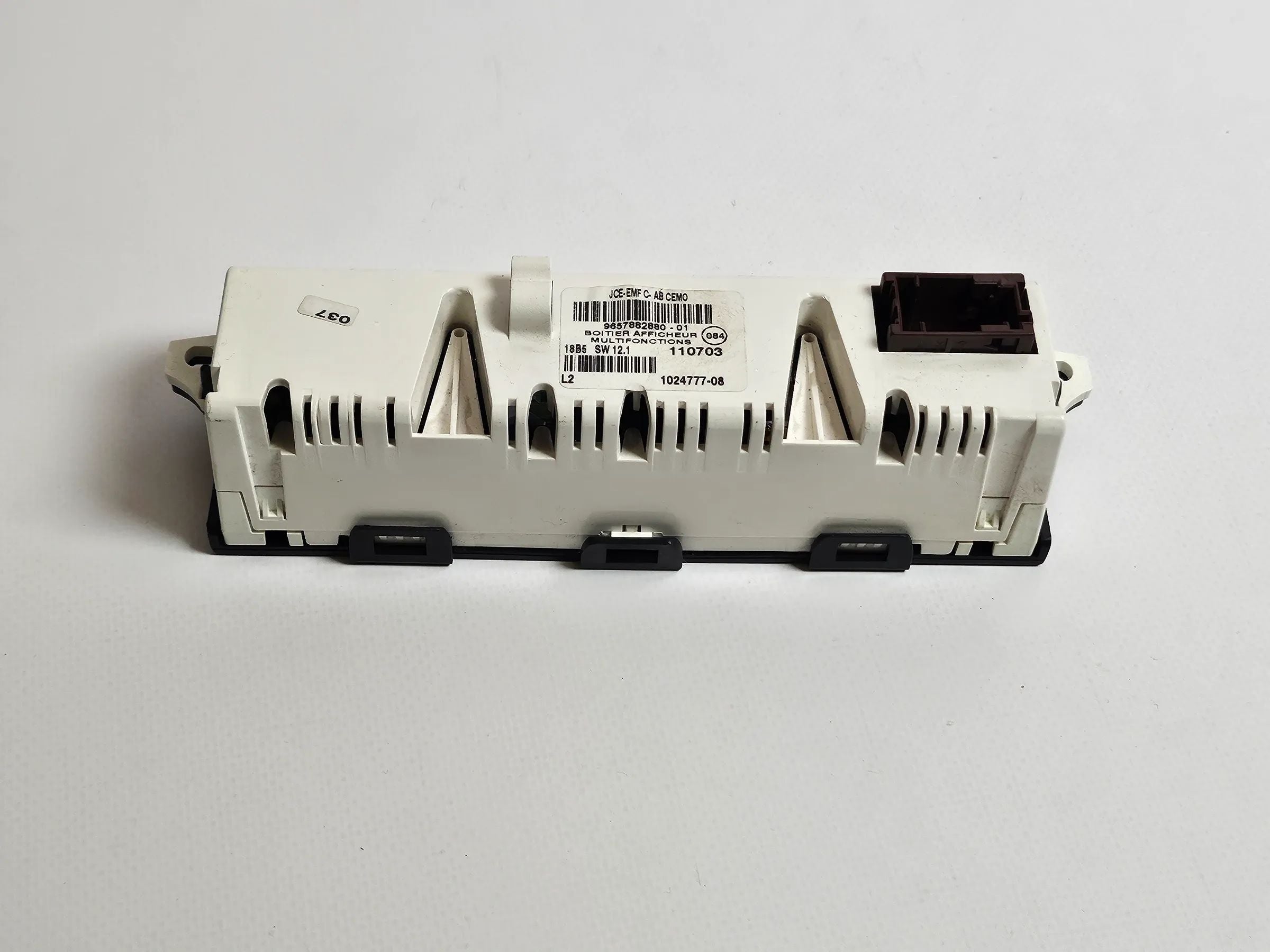 Original Citroen C4  BJ05 Display Bordcomputer  9657882880