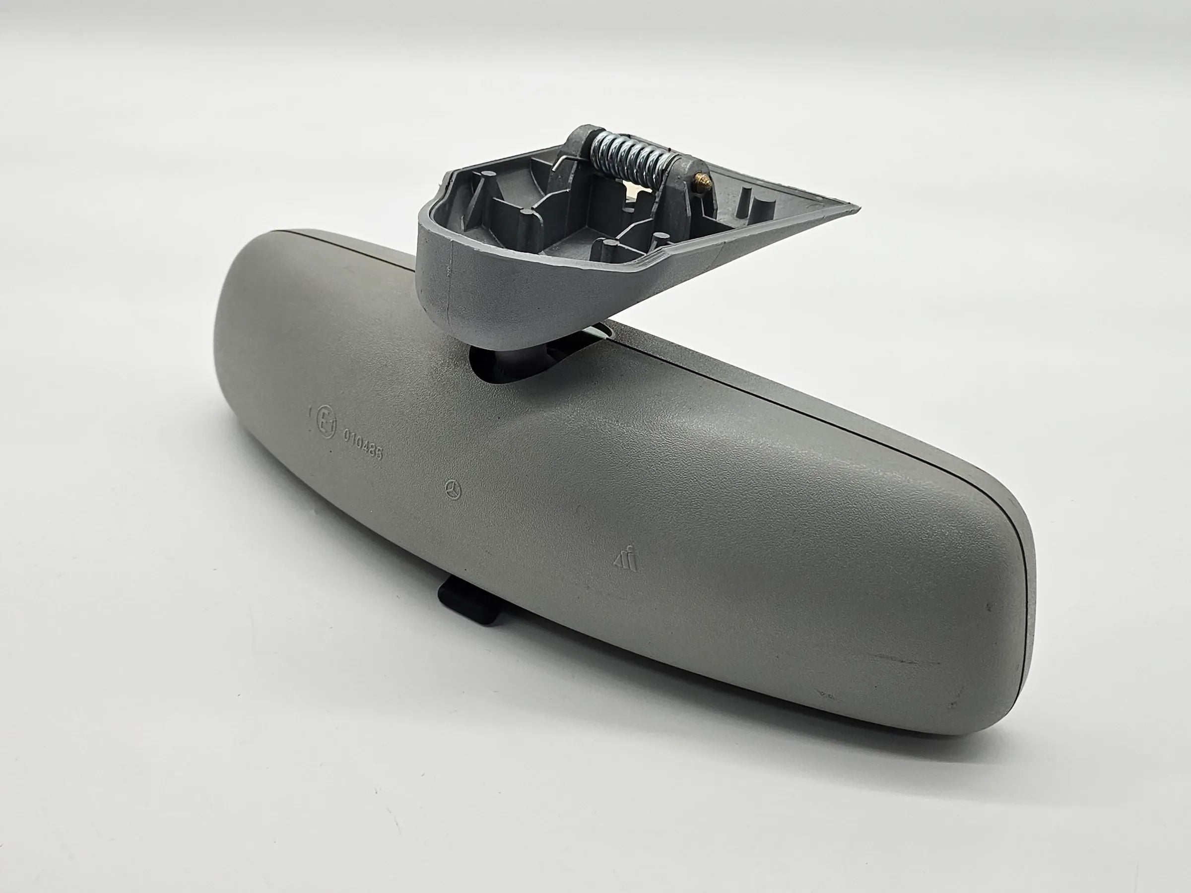 Ориг. W203 C208 C209 W210 S210 Внутреннее зеркало заднего вида орион-серое A2088100117