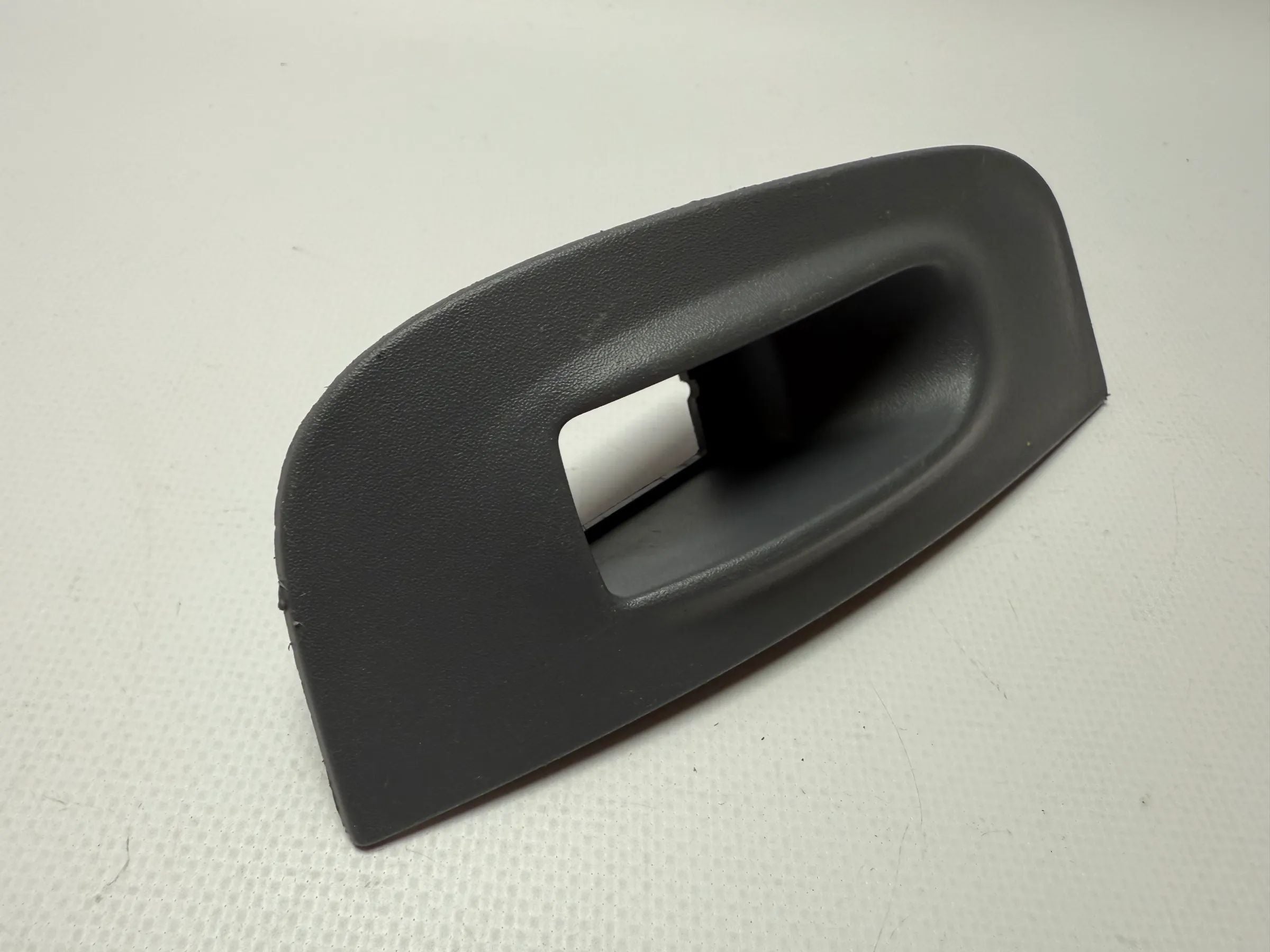 Original Renault Megane 1 I BA cover trim window regulator right 770042907 