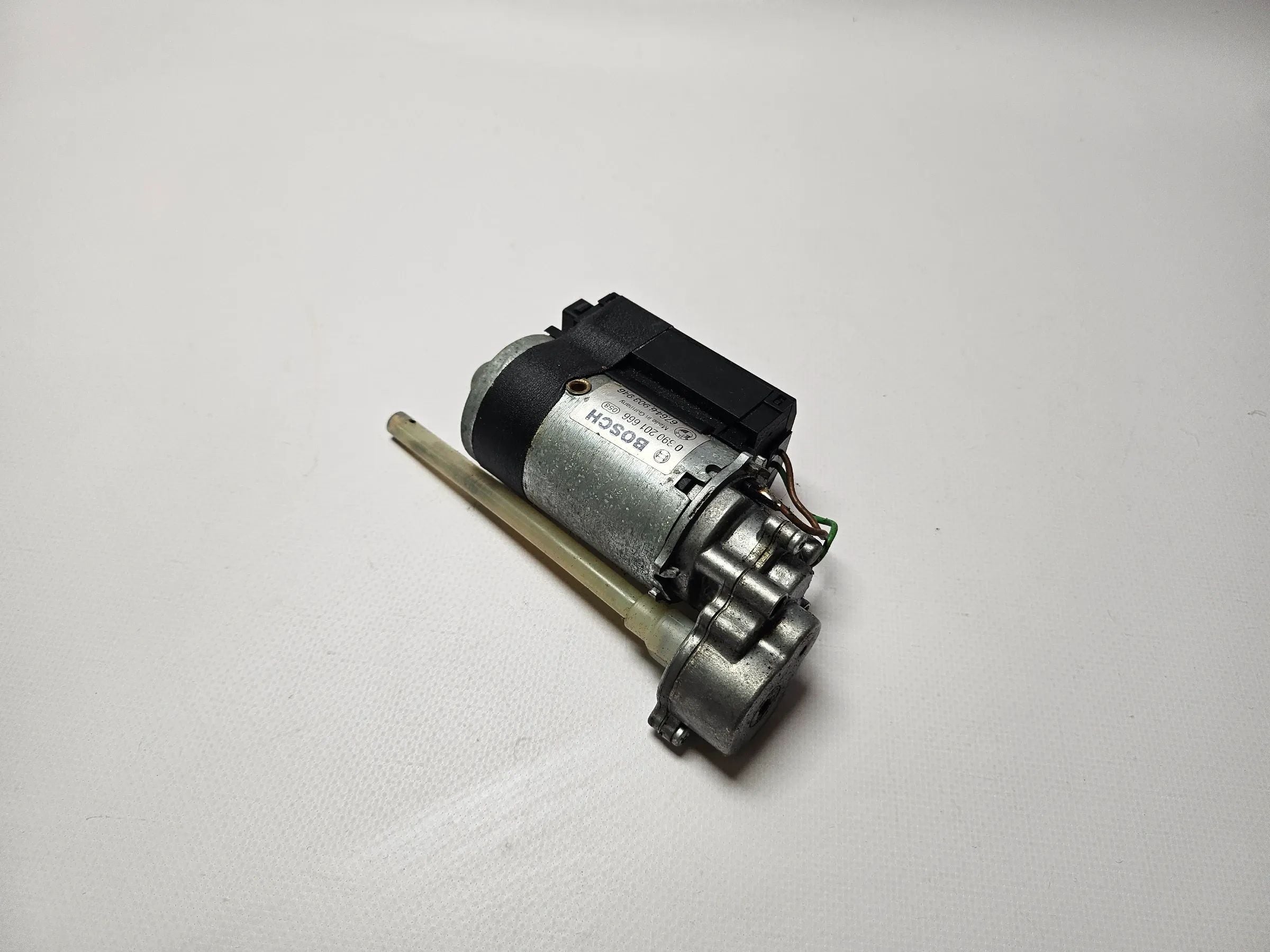 Oryginalny mechanizm regulacji kolumny kierownicy BMW E53 X5 Bosch 0390201666