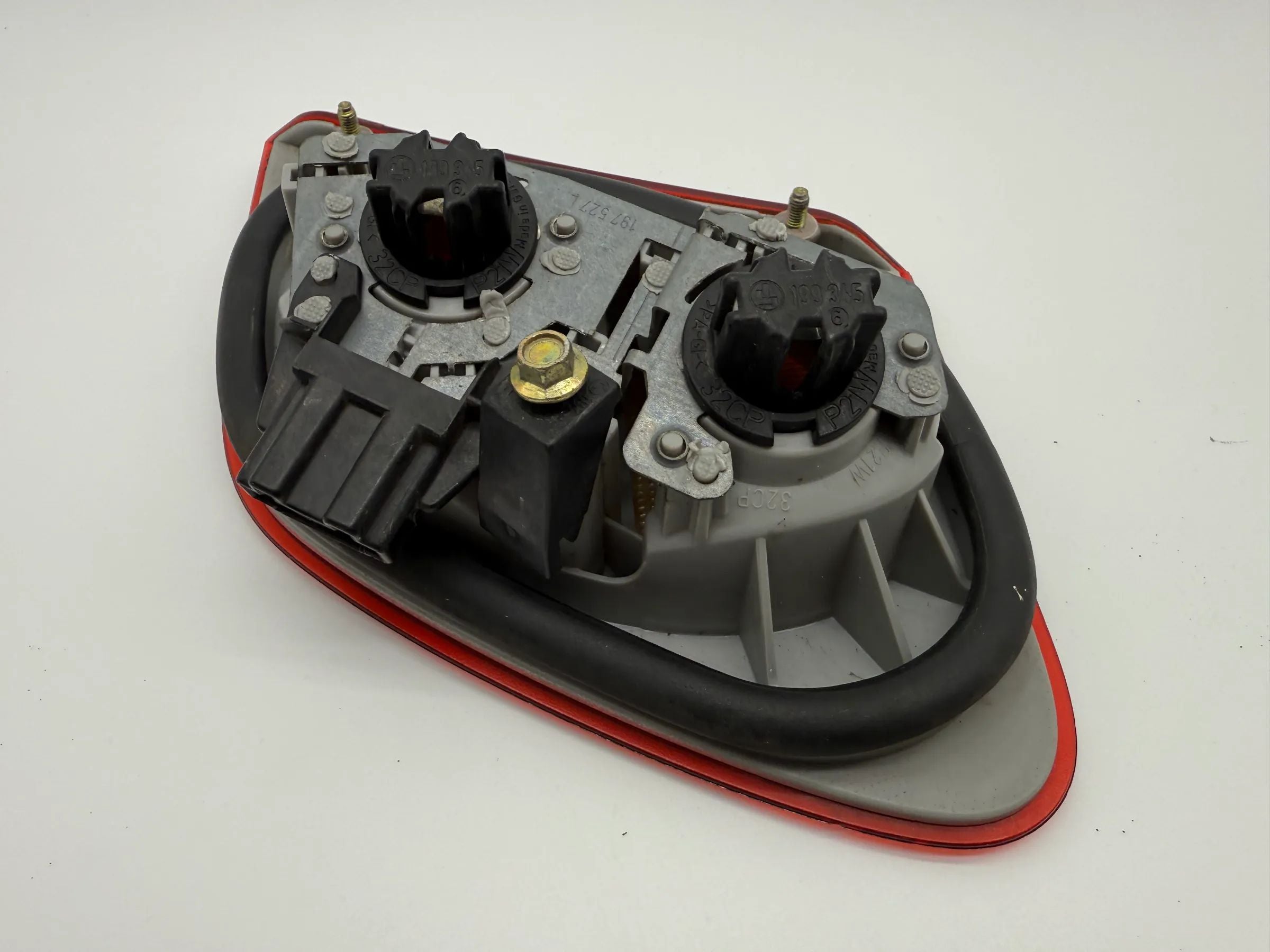 Original Mercedes-Benz E 220 D rear light rear light inside left A2108200964 