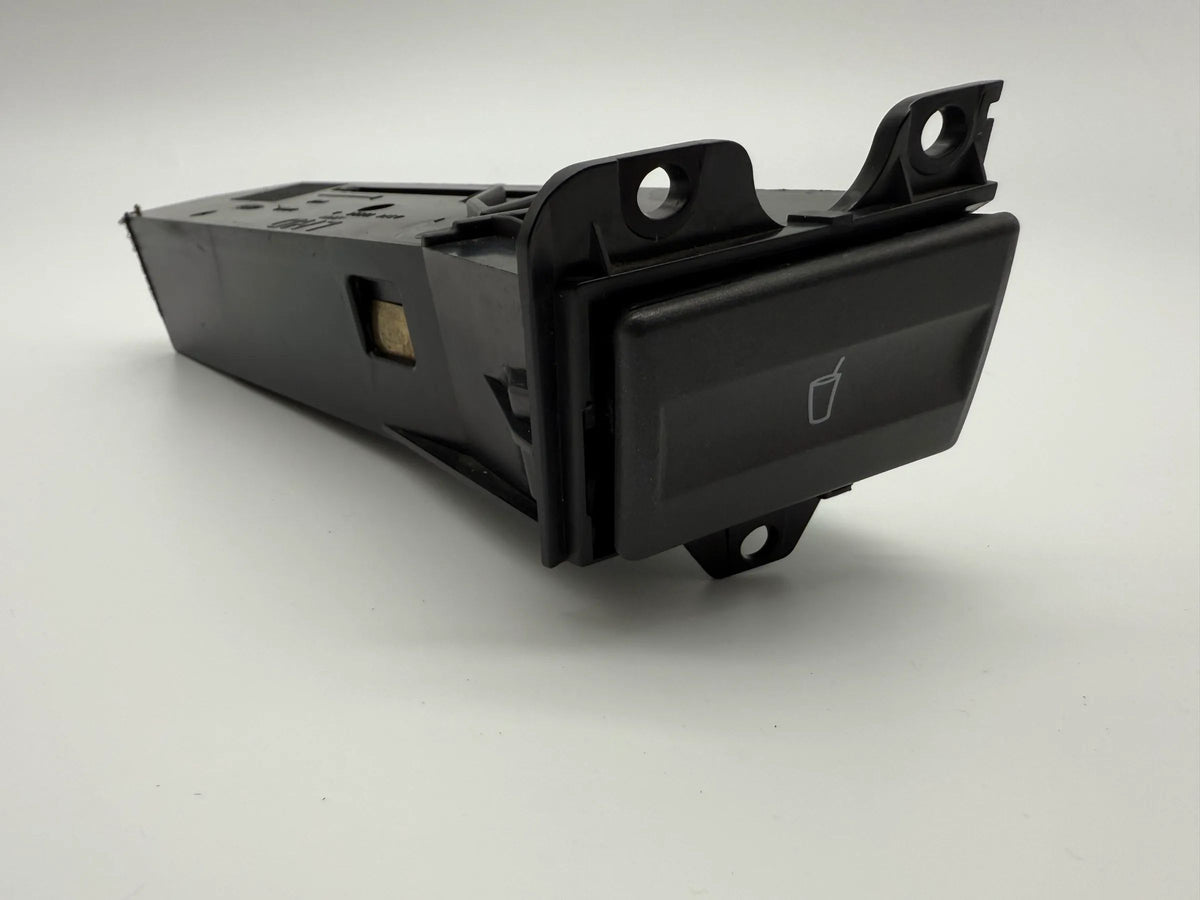 Original Ford Mondeo 3 III, cup holder, drink holder, cup holder 4S7113564A 