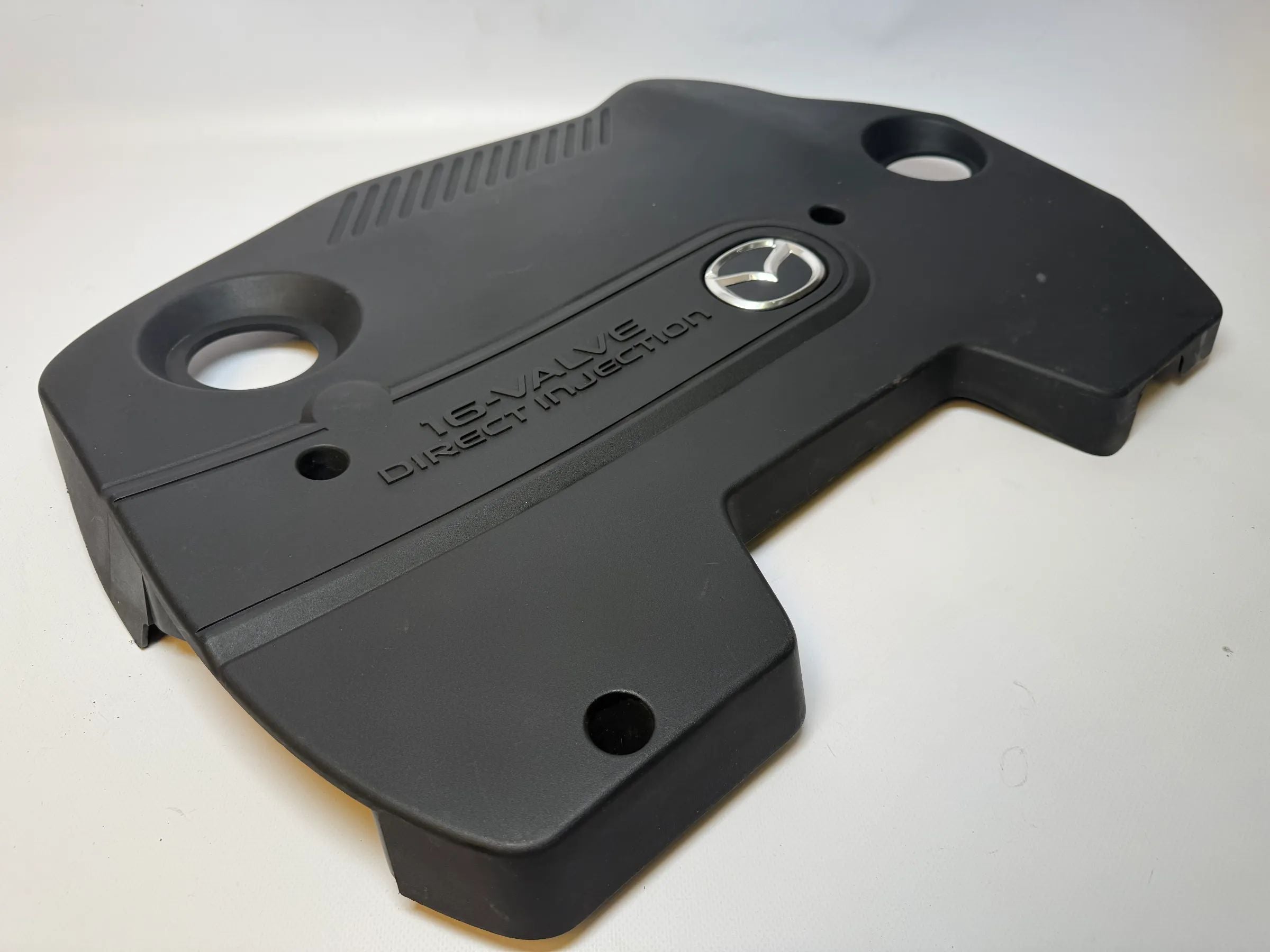 Oryginalna osłona silnika Mazda MPV 2.0 CD RF5G10231