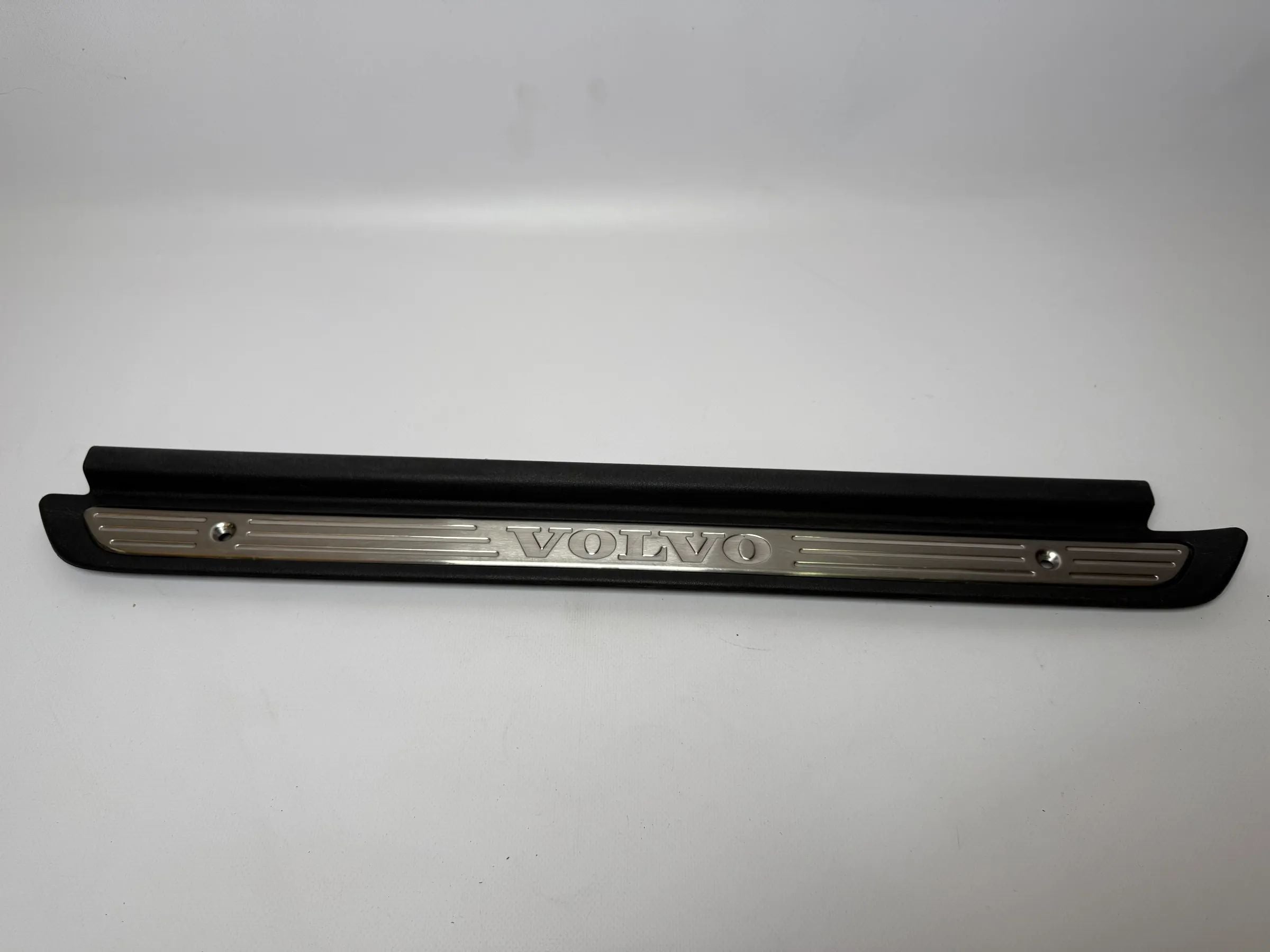 Oryginalna listwa progowa Volvo V40 Lewa Przednia C1/C2/C3 30818-429/425/421