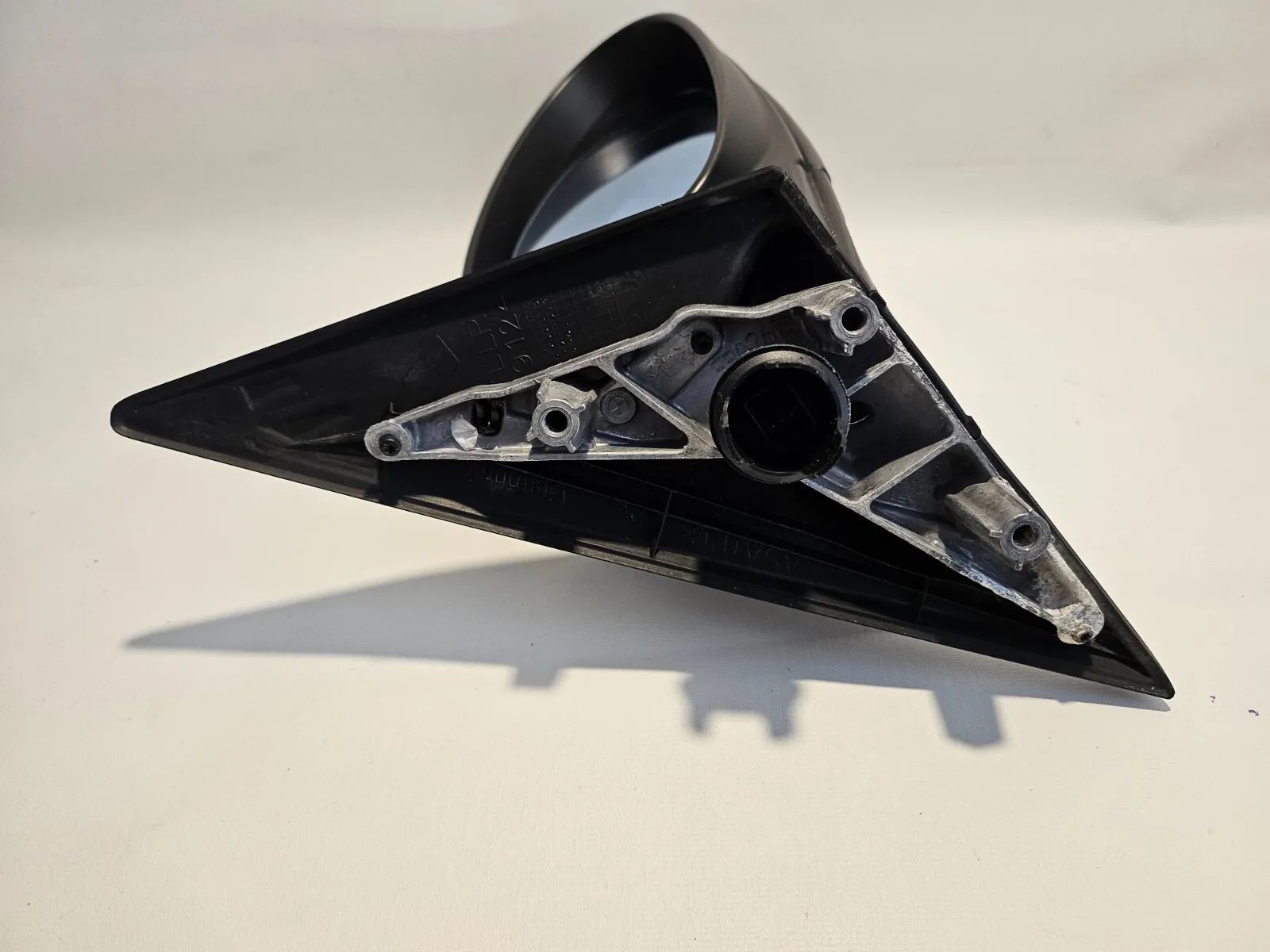 oryginalne lusterko zewnętrzne elekr. regulacja/podgrzewane prawe BMW E90 / E91 / 318i szare