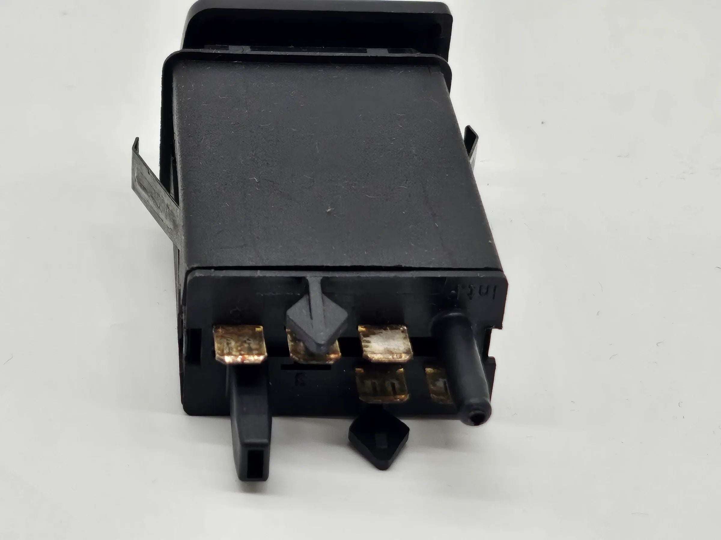 Audi A3 8L1 Schalter Heckscheibenheizung 8L0941503A