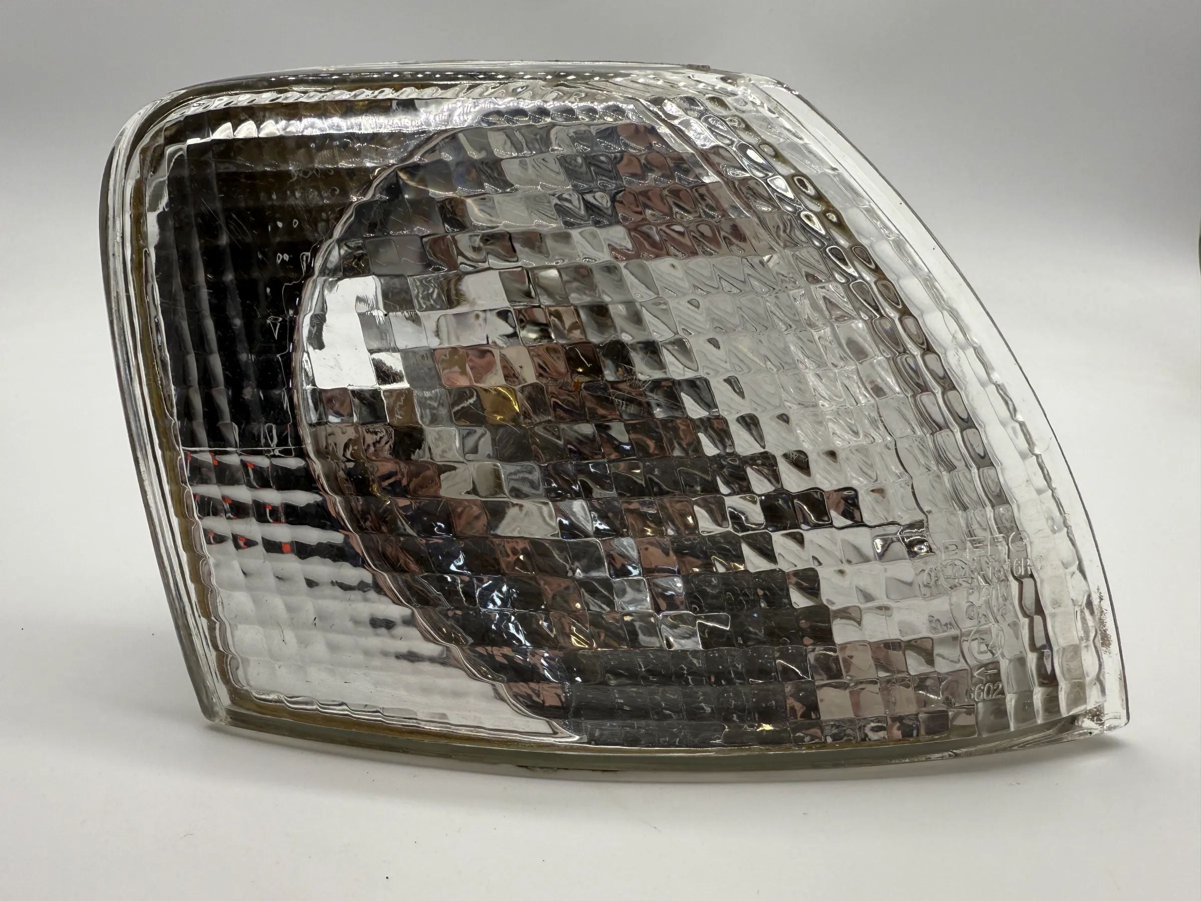 Original VW Passat B5 (3B2/3B5) Turn Signal Light Right 08-441-1516R-F