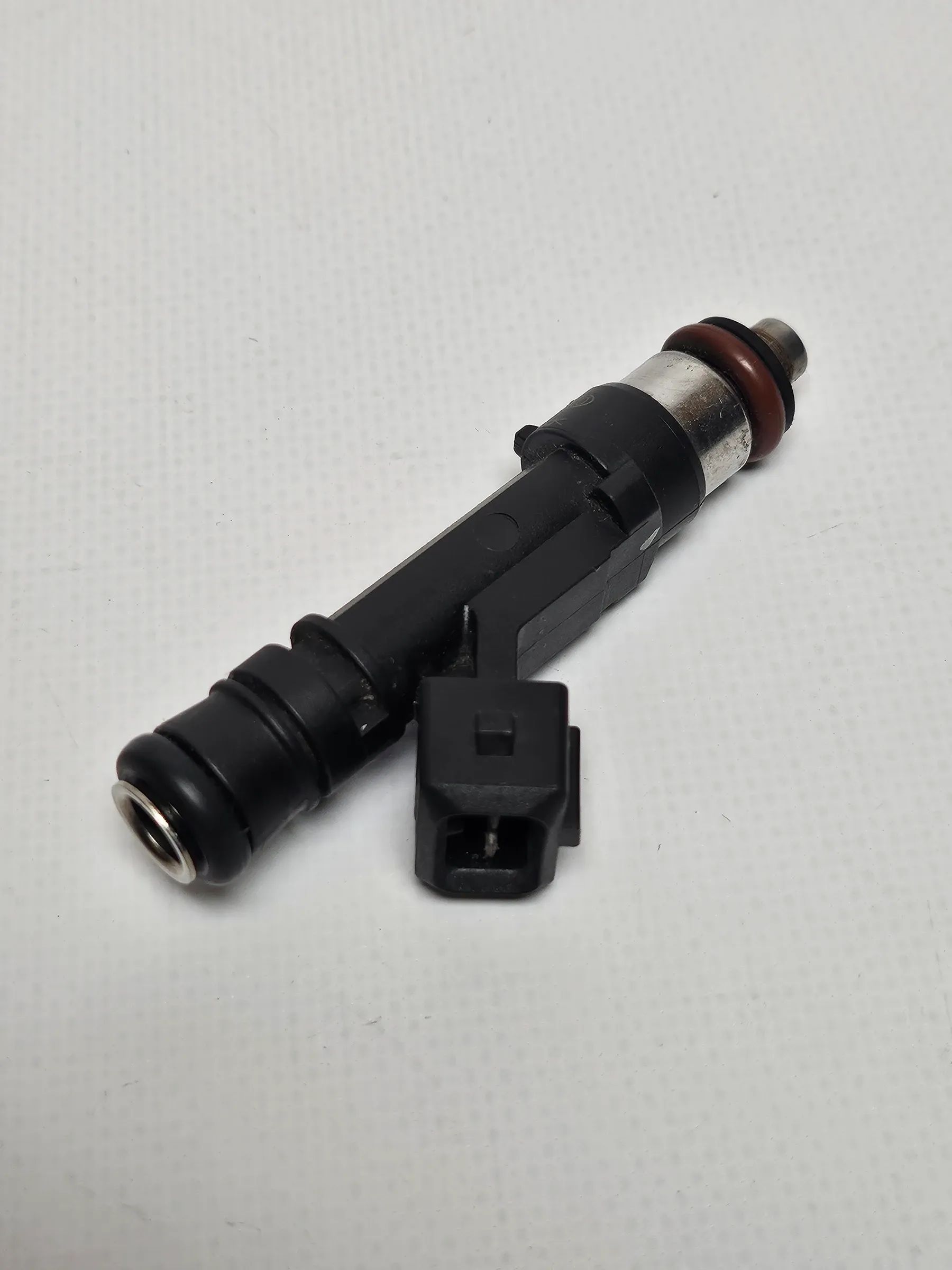 Oryginalna dysza wtryskiwacza Opel Agila Meriva Corsa C D Astra H 0280158501 1,0 1,2