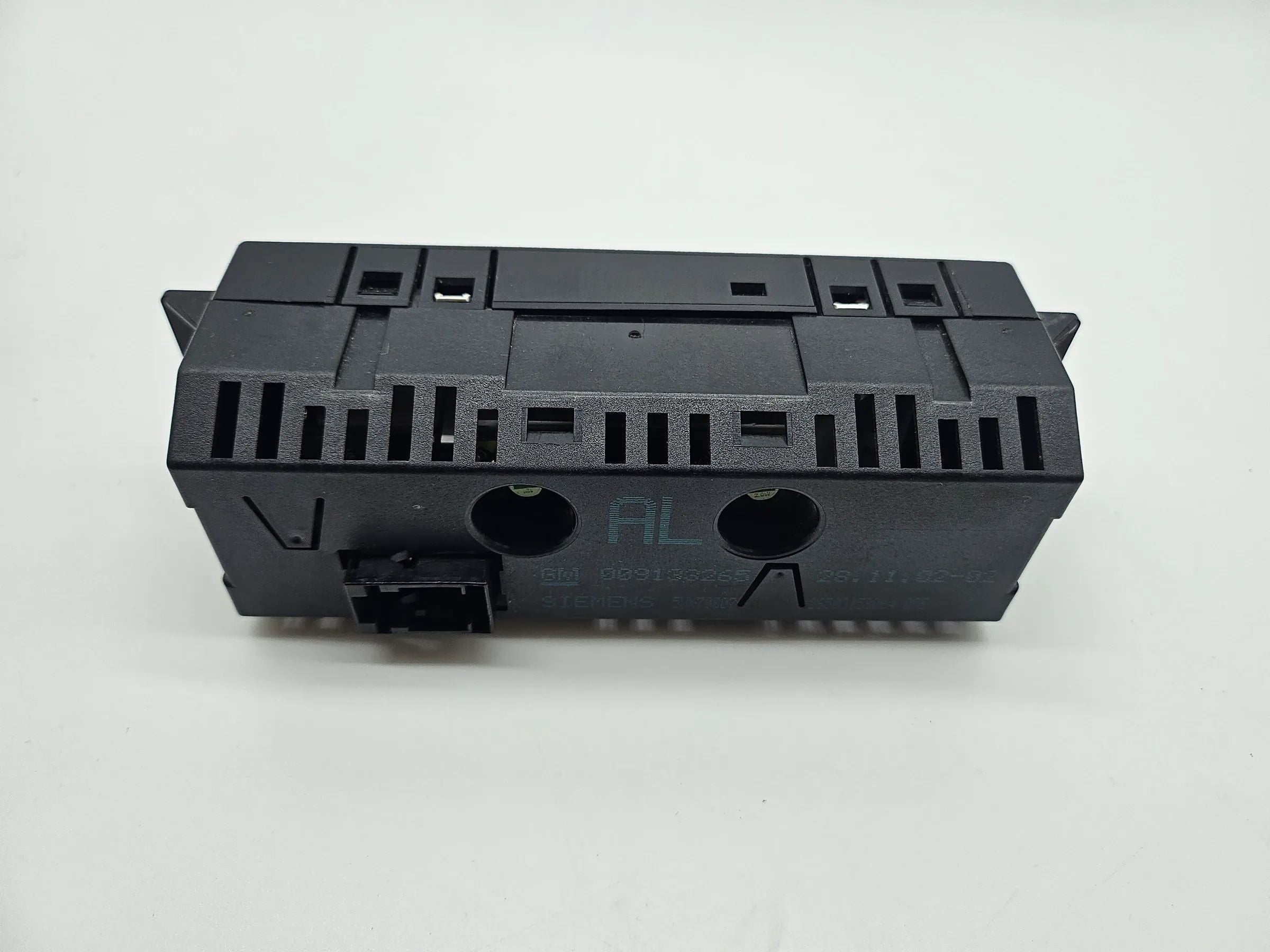 Original Opel Agila Astra G   Uhr Anzeige Display GM 009133265