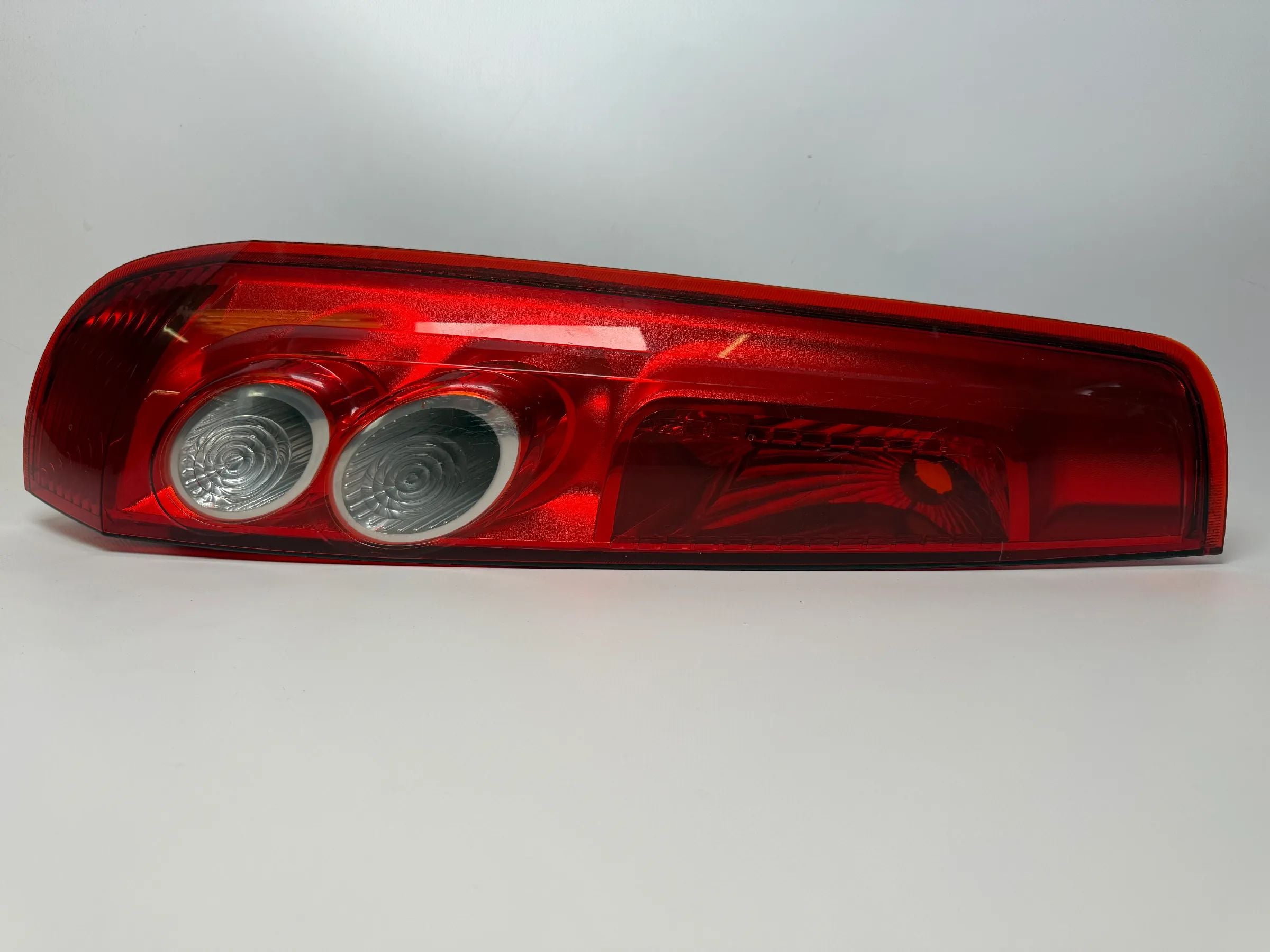 Orijinal Ford Fiesta V 5 (JD, JH) Sol Arka Stop Lambası 6S61-13405-B