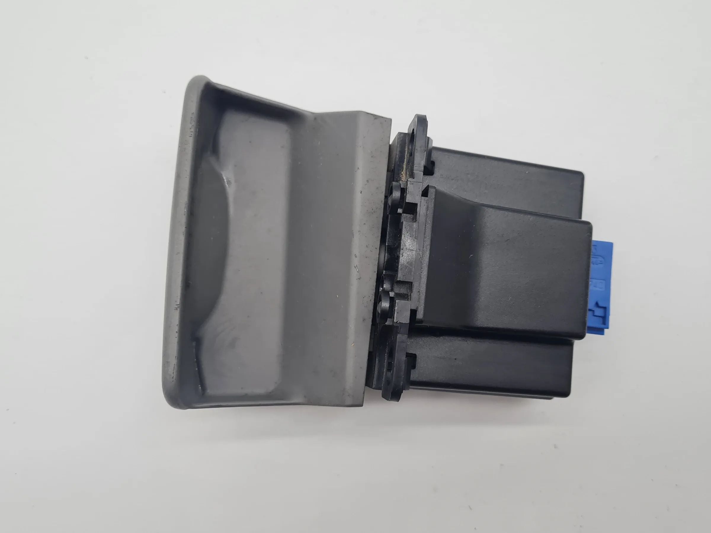 Renault Scenic II (JM0/1) Handbremse Schalter Elektrisch 8200270265