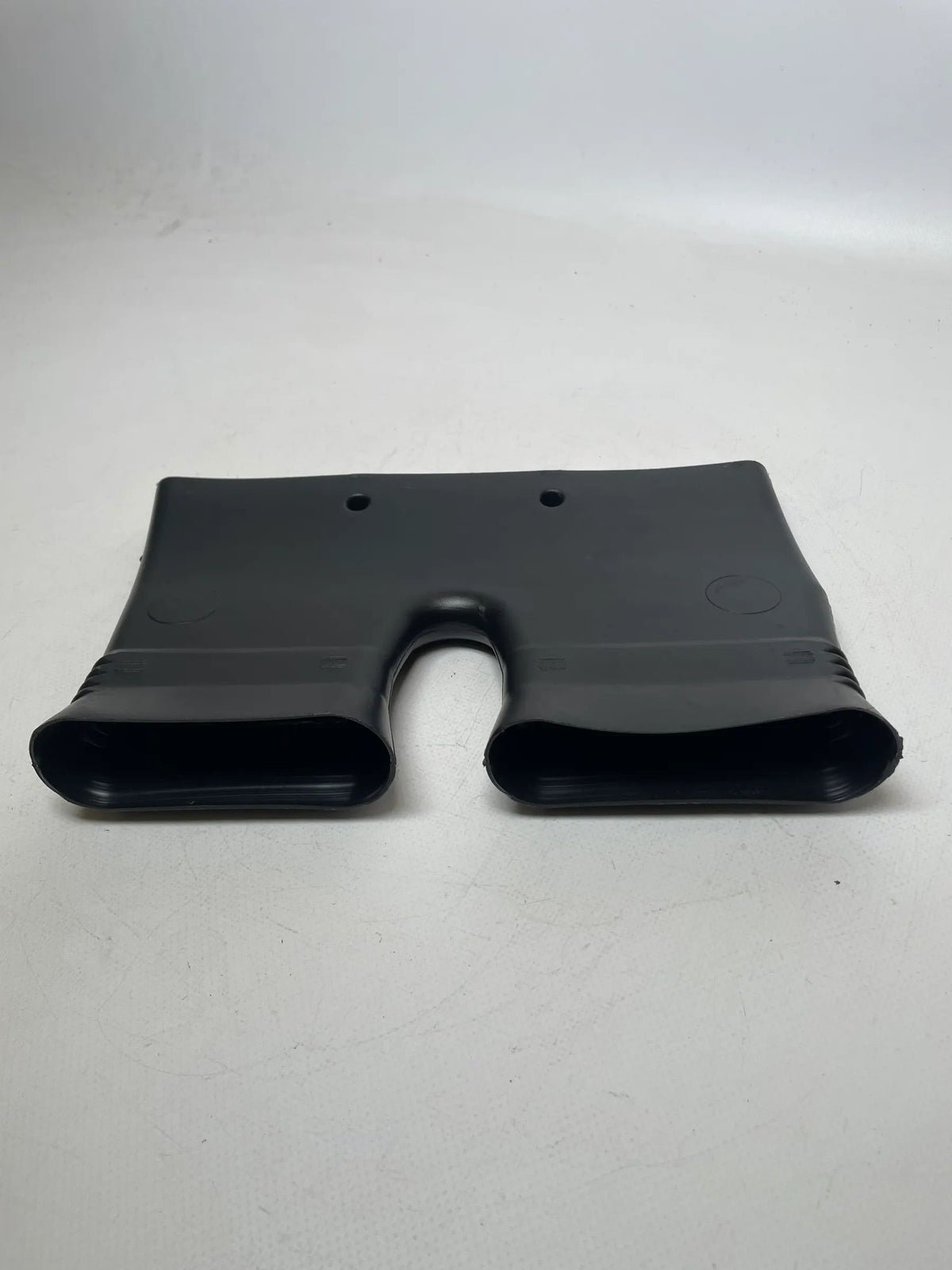 Original BMW X3 (E53) conduit de chauffage droit arrière 8408772