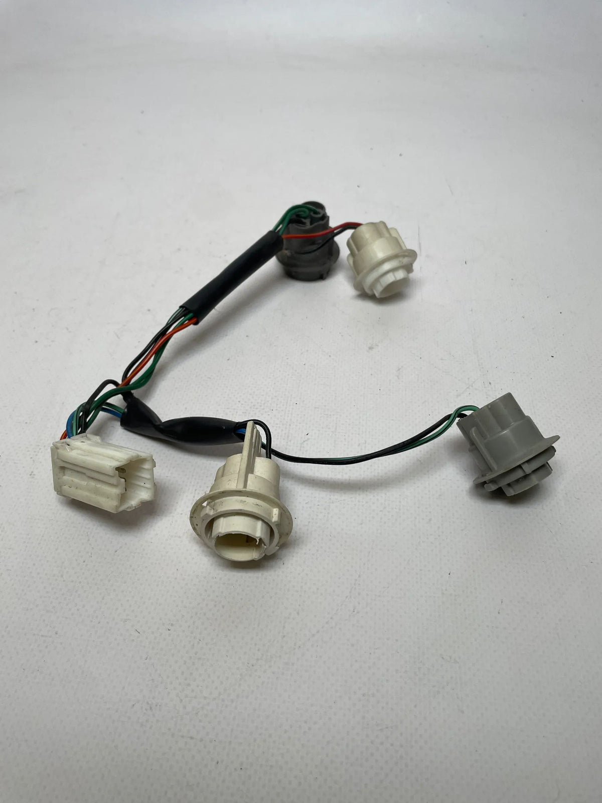 Original Hyundai Coupe (RD) Lampenträger Rechts Hinten 92402270