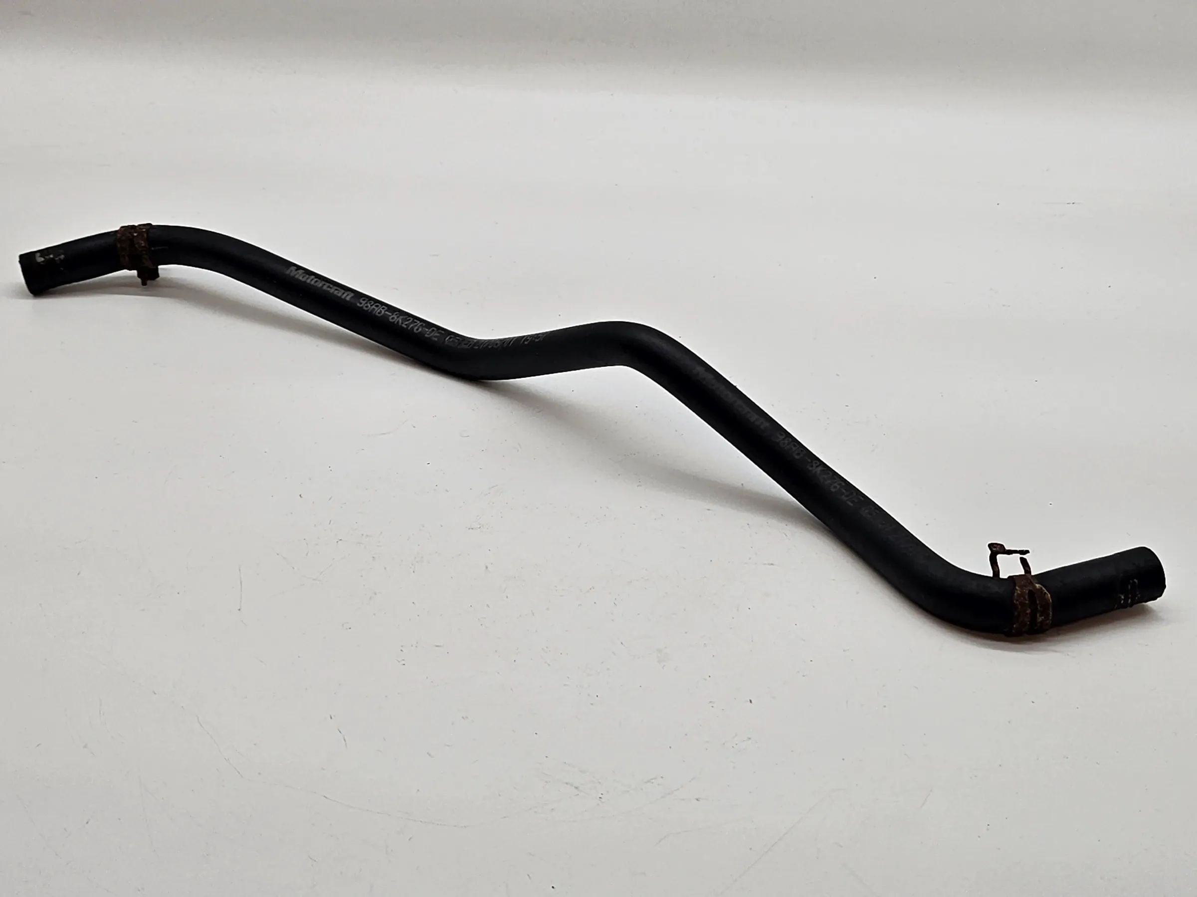 Original Ford Focus Clipper 1.8 TDdi 90 Kühlerschlauch  98AB8K276DE