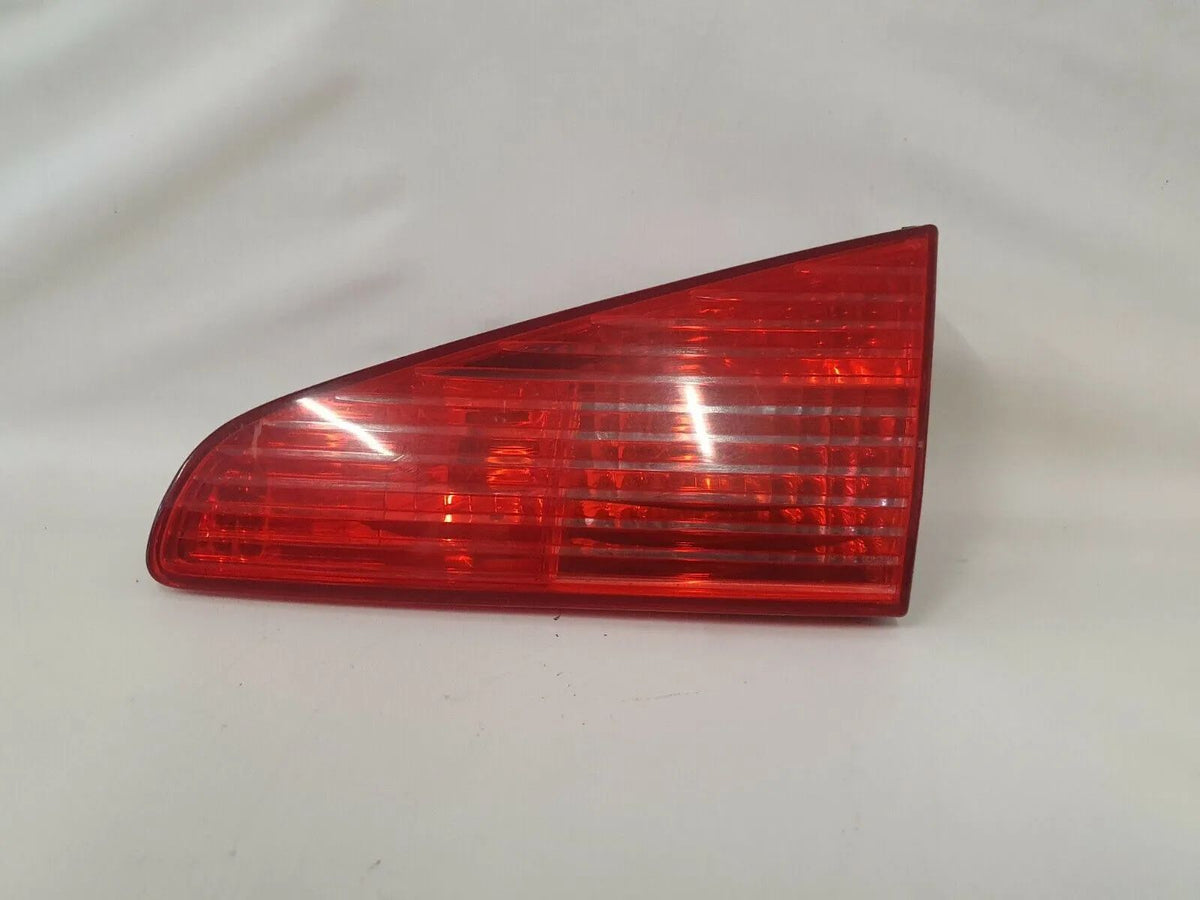 Faro posteriore originale luce posteriore destra interna Peugeot 607 AXO 2543D
