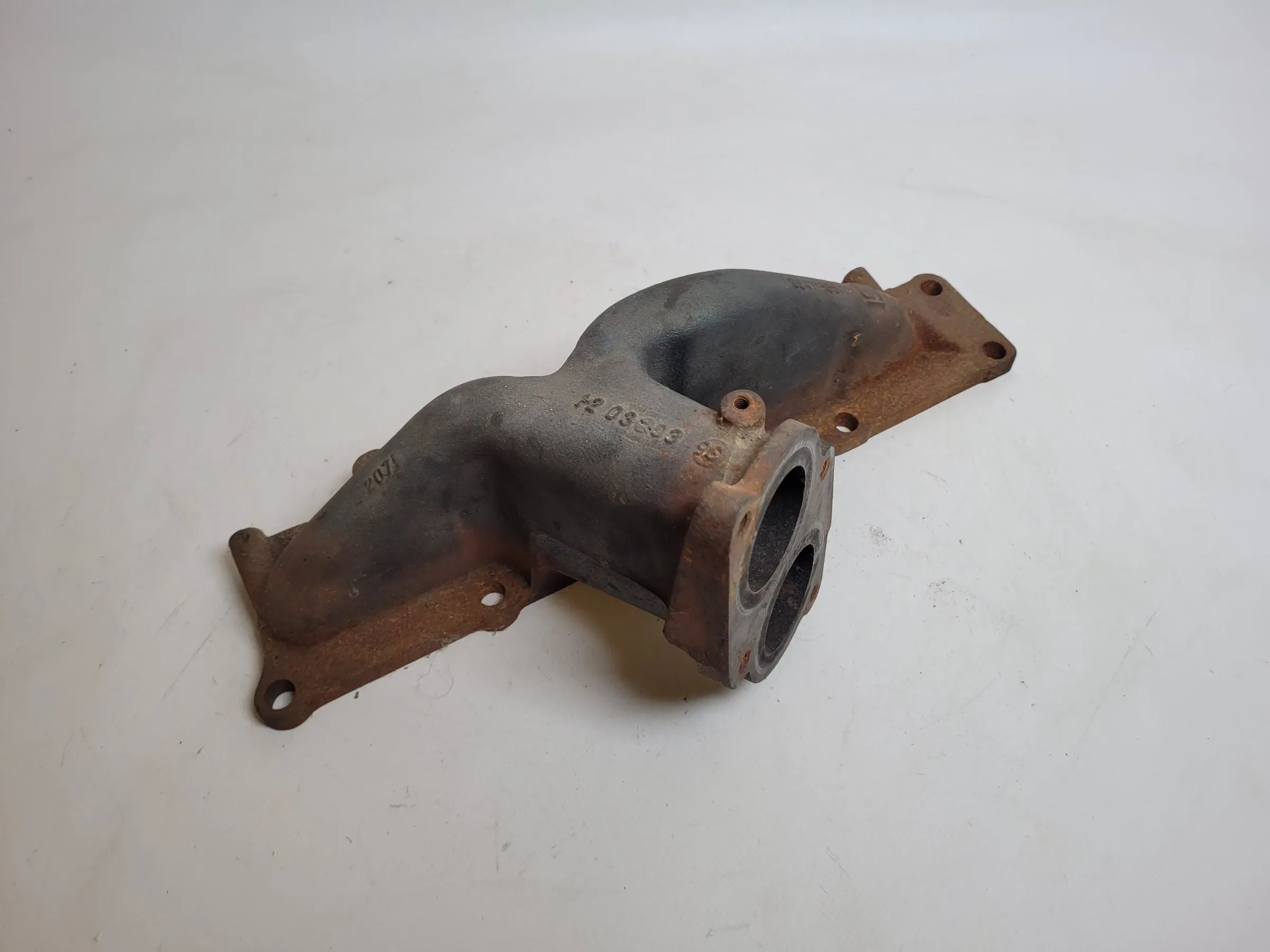 Opel Vectra B (J96) Abgaskrümmer 1.8 16v X18XE 90411885 Original