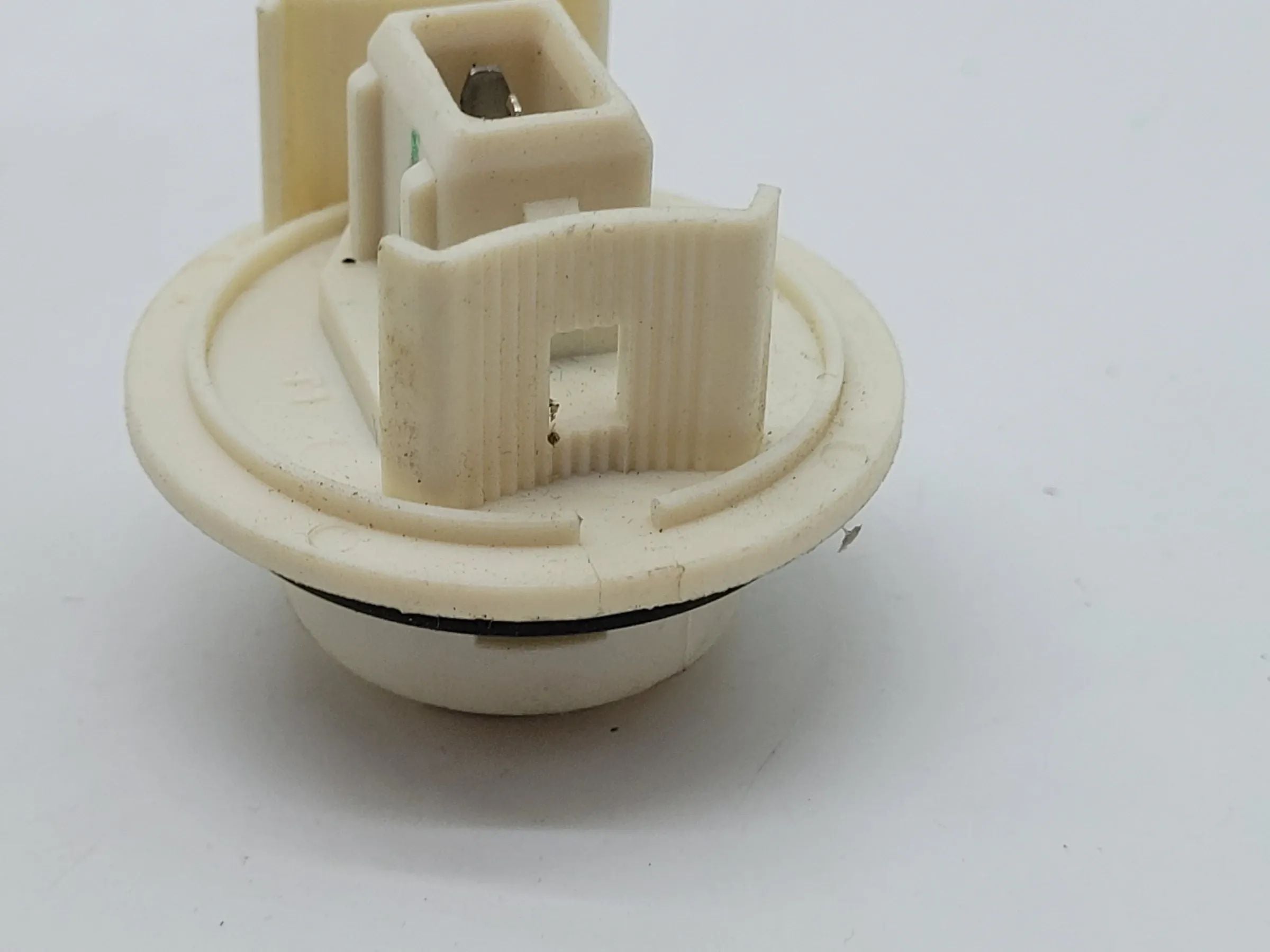 Original Ford Escort IV AV/AB Blinkleuchte Fassung Vorne Links f704