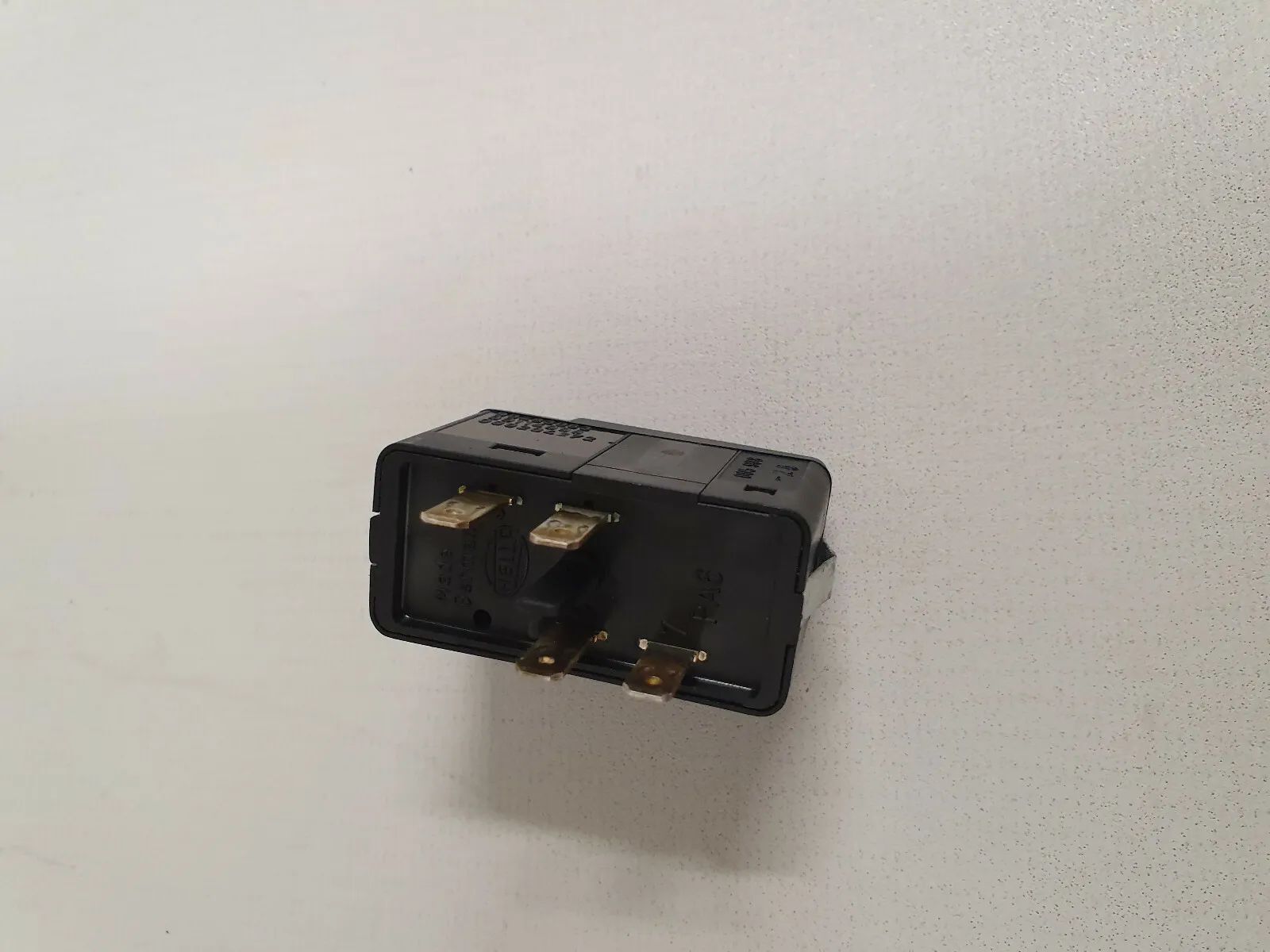 Opel Tigra A / Agila A Régulateur d'assiette de phare 90483063 LWR K38