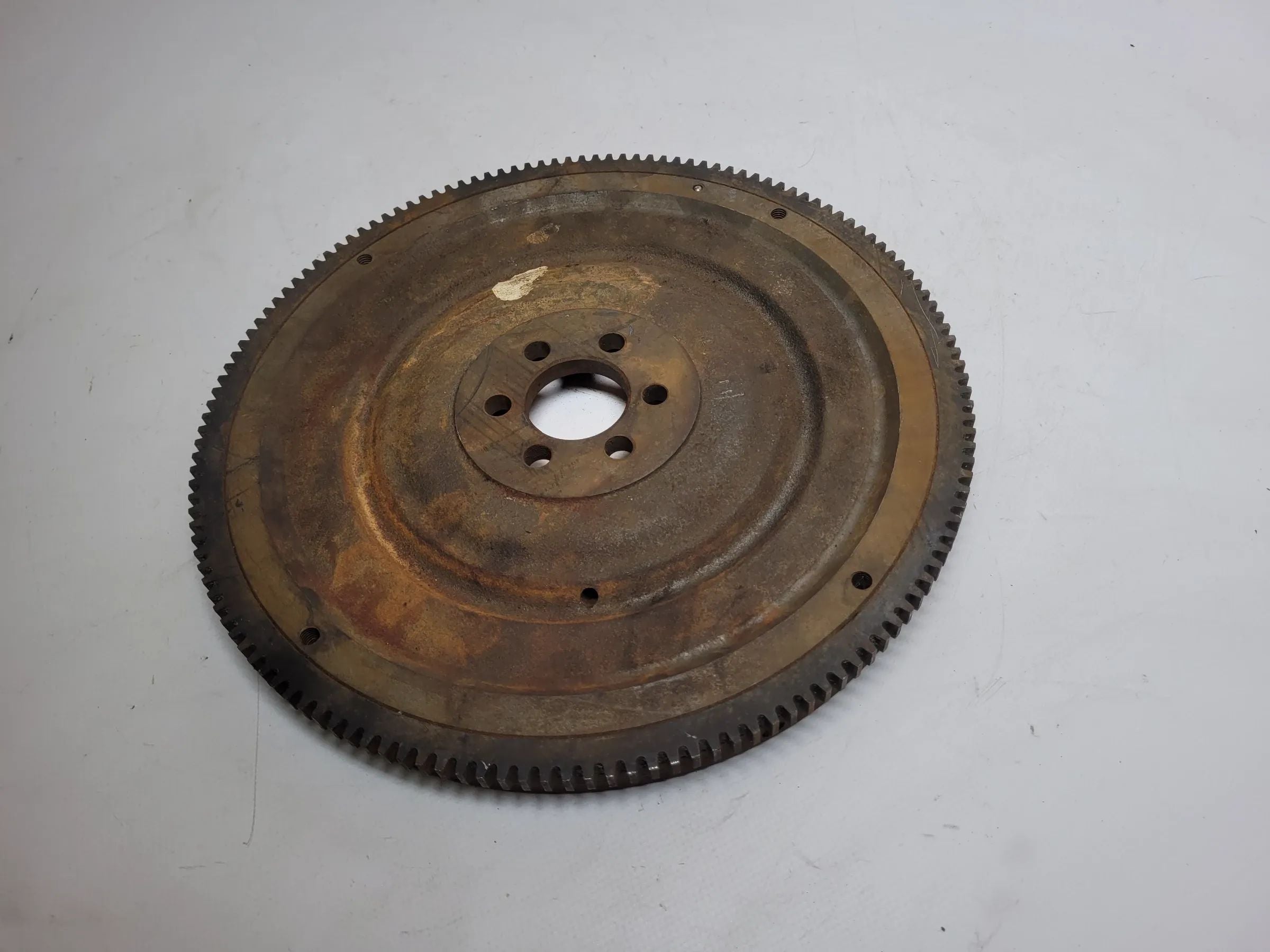 Original Opel Kapitän/Admiral/Diplomat B Schwungscheibe 8930051