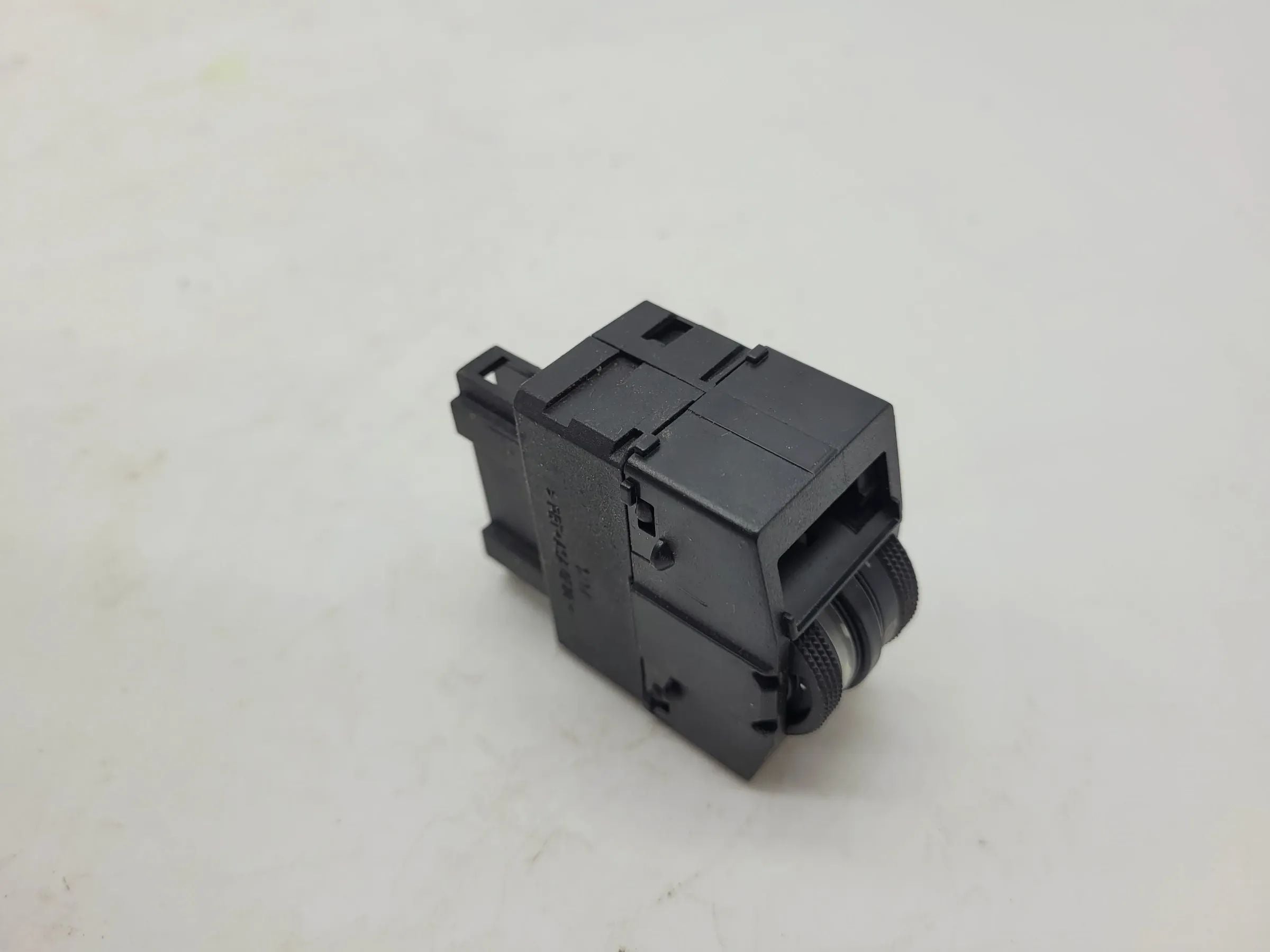 Audi A3 S3/8L Lautsprecher Subwoofer 8L0035381A Original