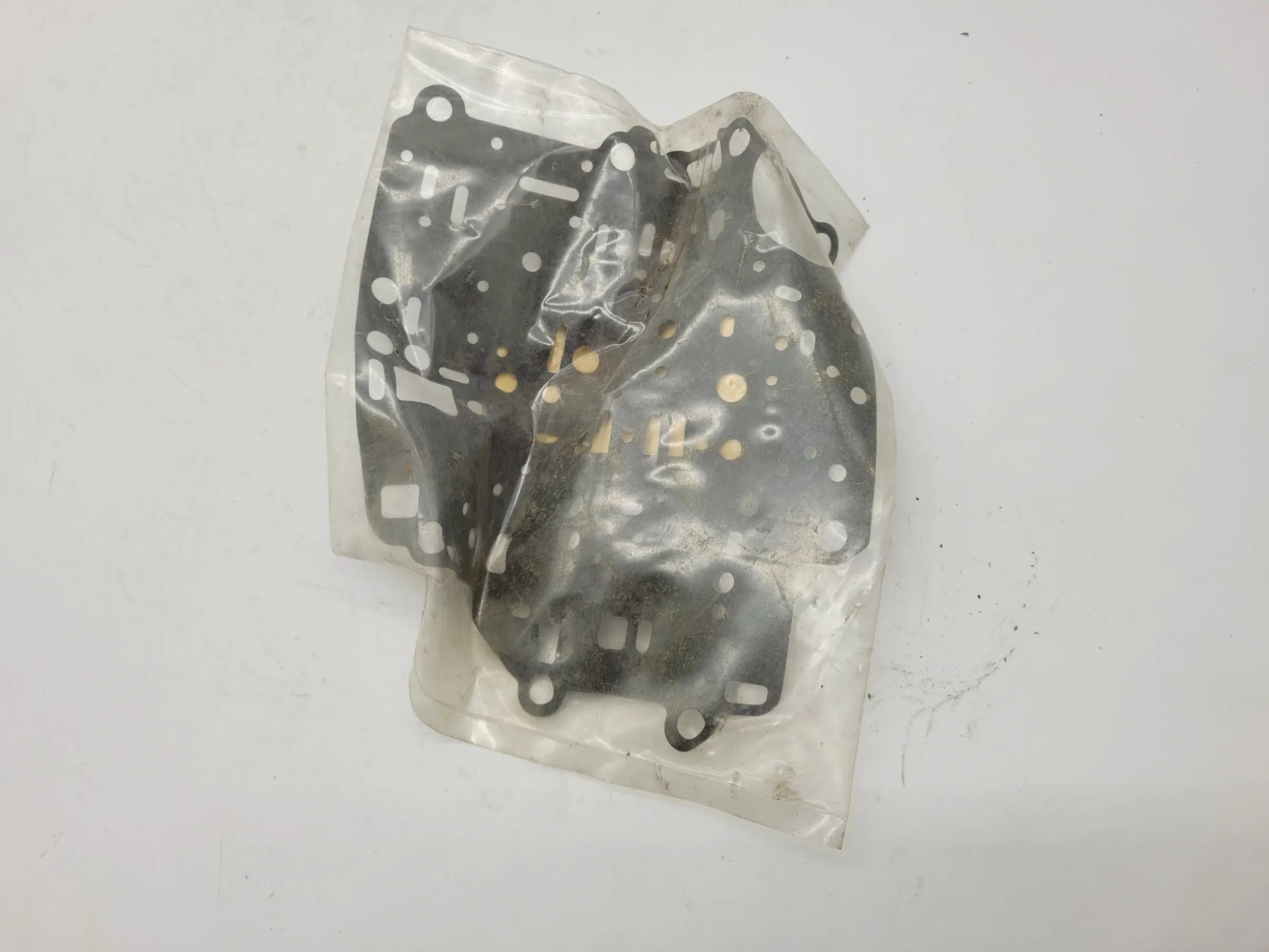 OPEL GT KADETT MANTA ASCONA TRANS VALVE BODY GASKET  5258443