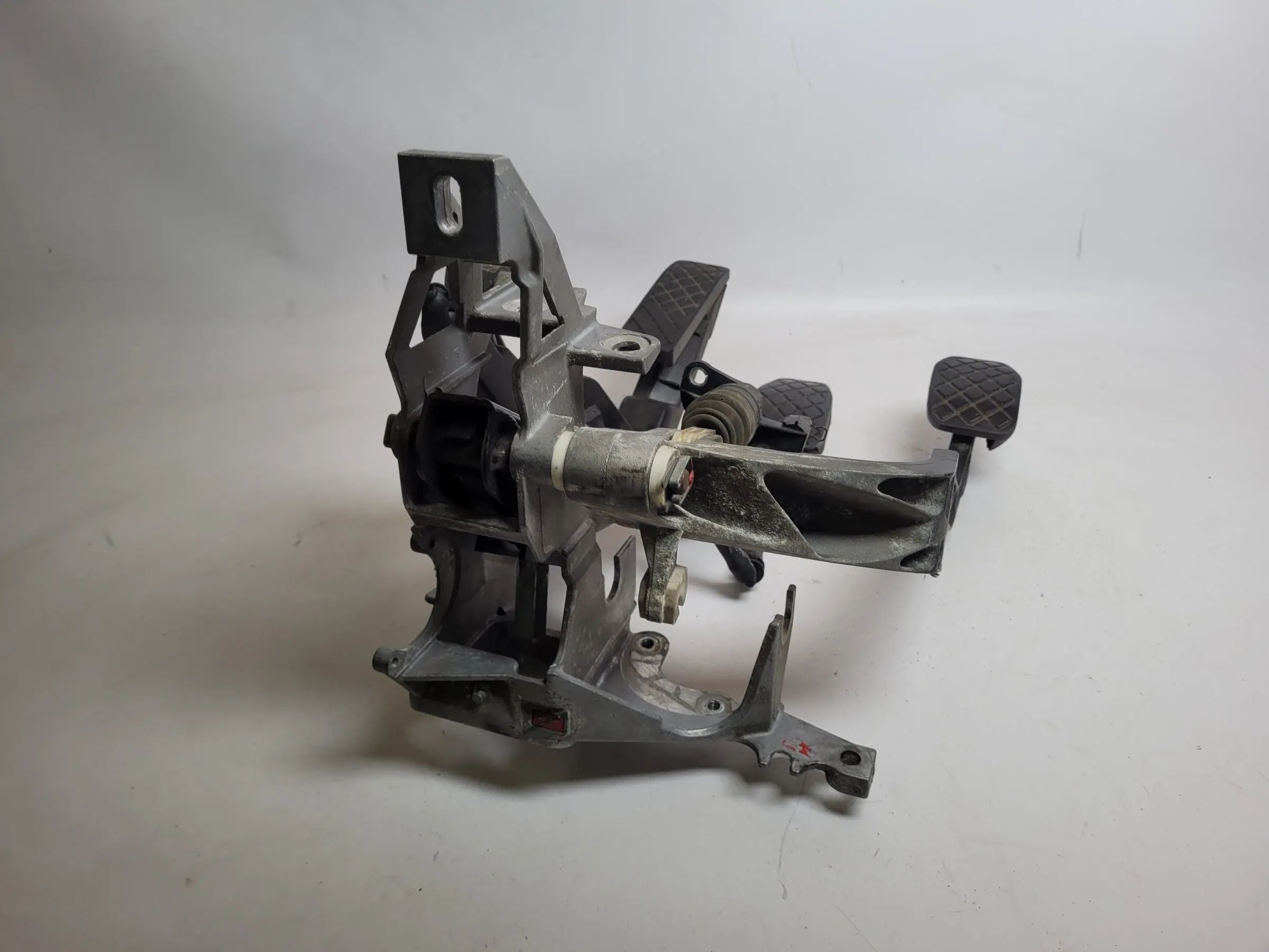 Audi A4 B5 Pedalerie / Pedal-Satz 8D1721117E Original