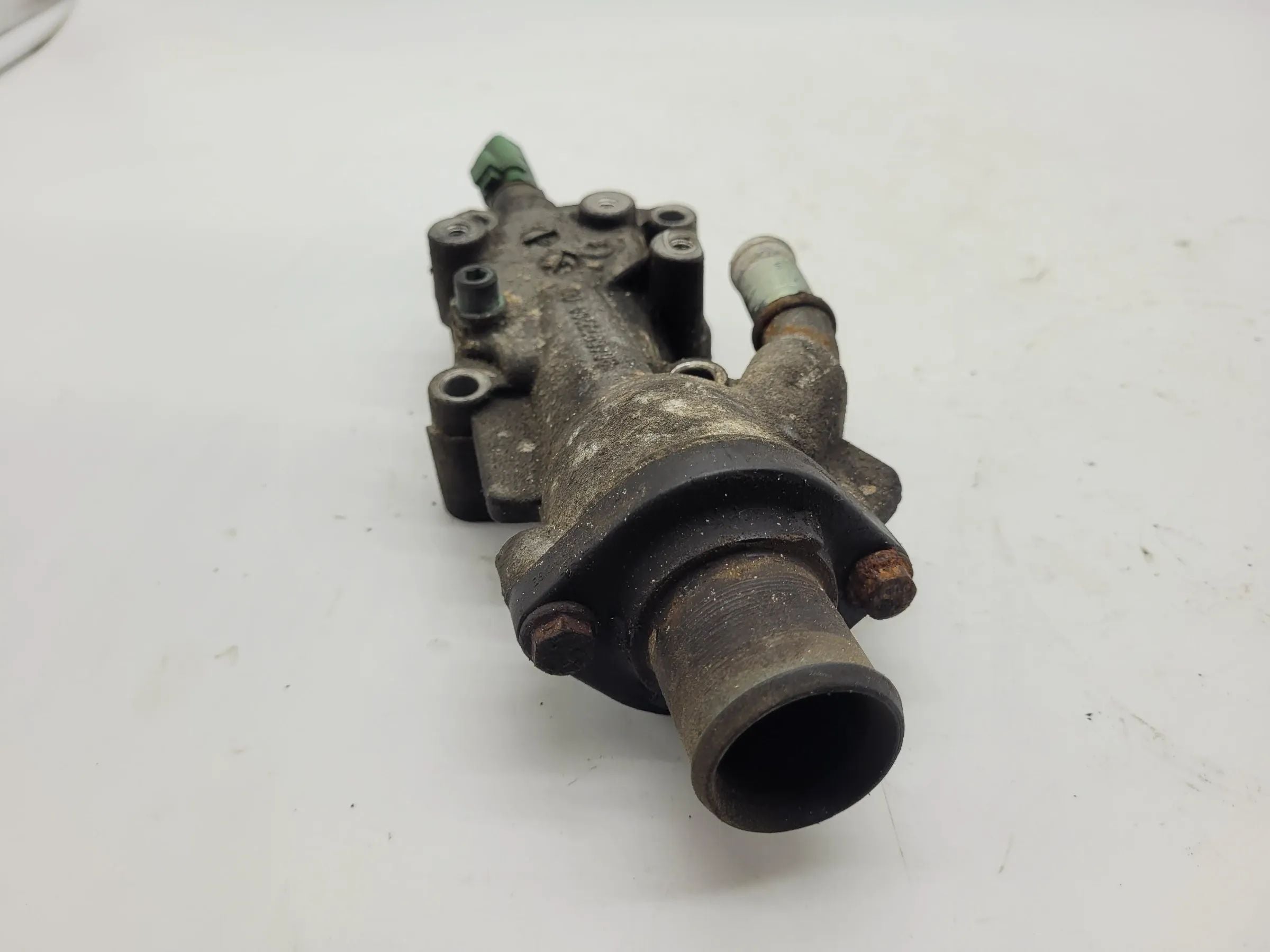 ของแท้ Peugeot 206 CC (2D) ตัวควบคุมอุณหภูมิน้ำหล่อเย็น ฝาครอบเทอร์โมสตัท 9646977280
