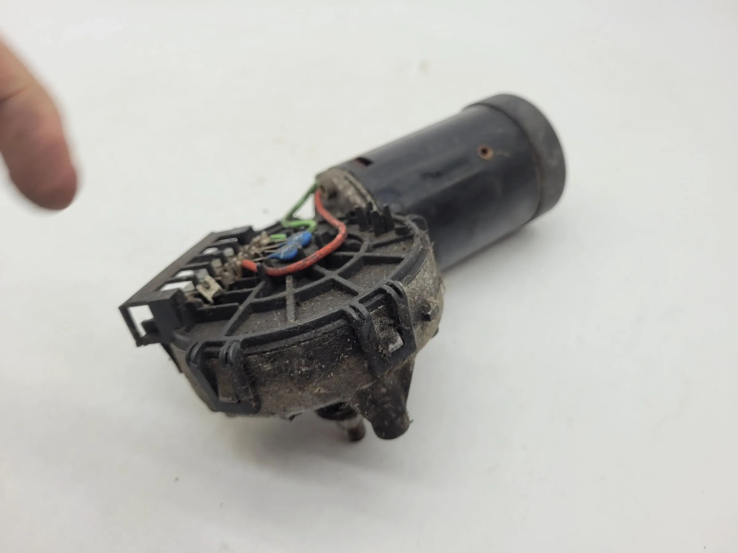 Original Mercedes-Benz E-Klasse (W210) Wischermotor Vorne 0390241420
