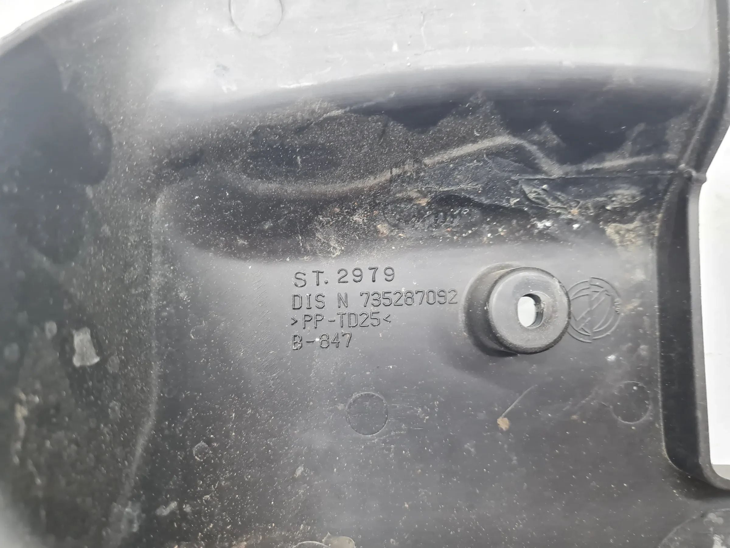 Original Alfa Romeo 147 (937) Cache de colonne de direction 735289920