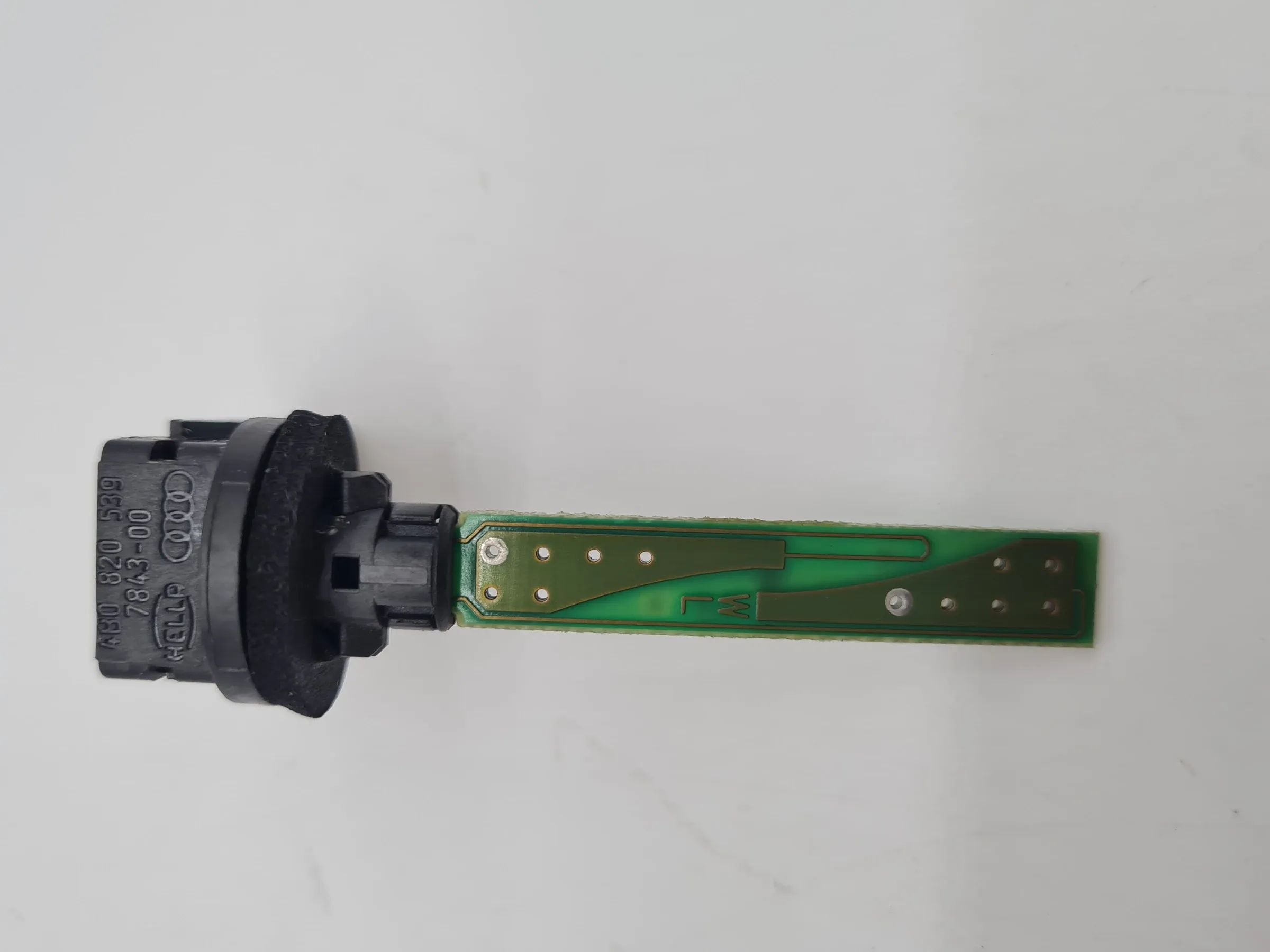 Original Audi A4 (8E/B6/B7) Temperatur Fühler Sensor, 4B0820539