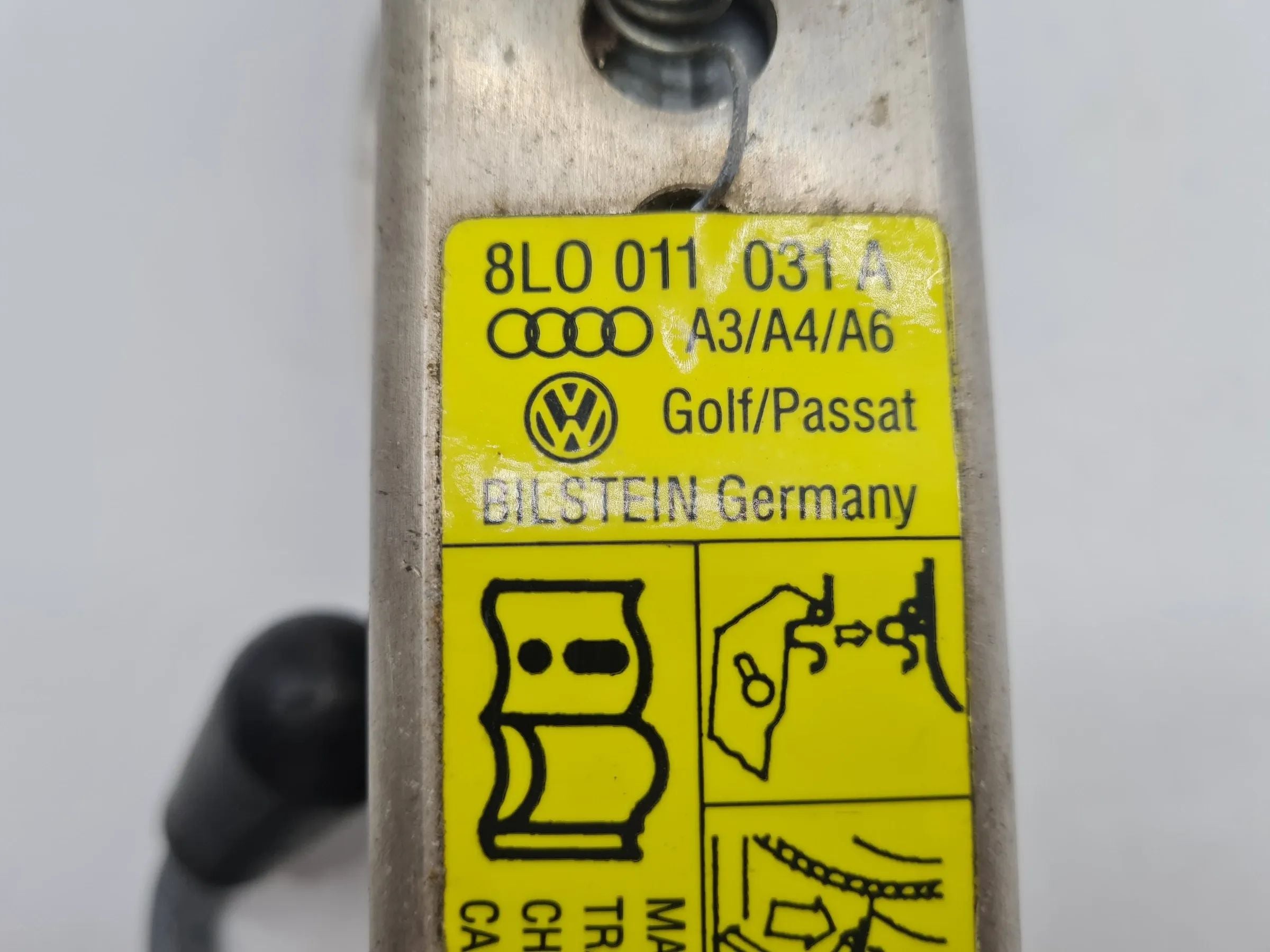 Original Audi A6 (4B2/4B4) Wagenheber Bordwerkzeug 8L0011031A