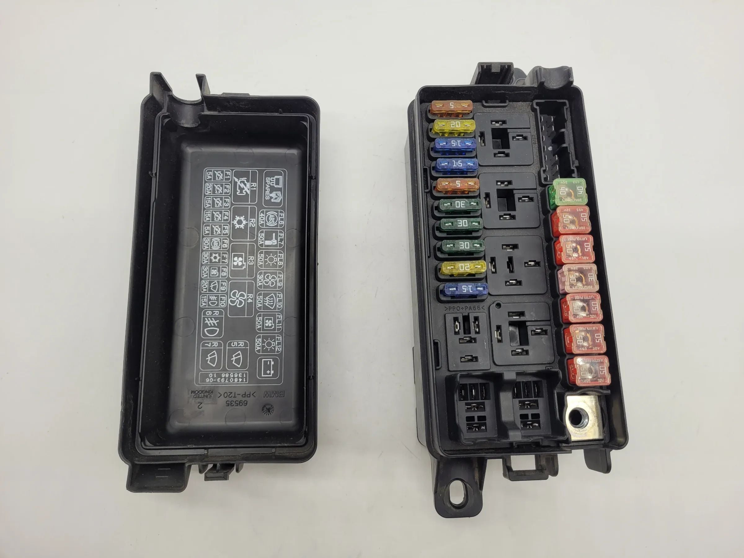 Original Mini One (R50/R53) Sicherungskasten Relaiskasten mit Deckel 1480790-08
