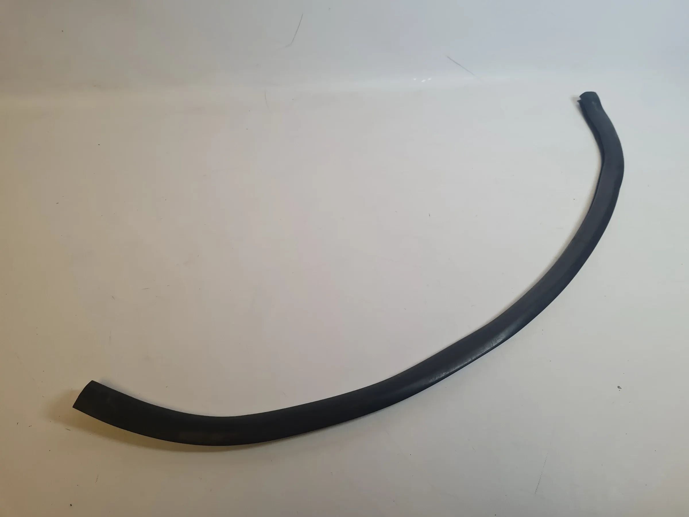 Original Mini One (R50/R53) Dichtung Frontklappe Motorhaube Vorne 1514688